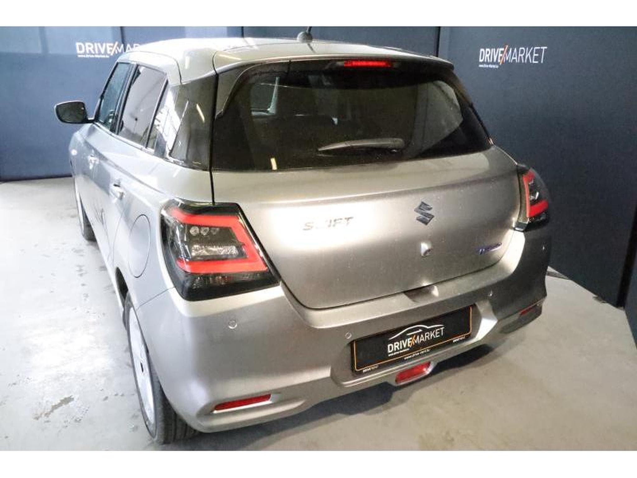 Suzuki Swift GL+ (2025) - Foto 10