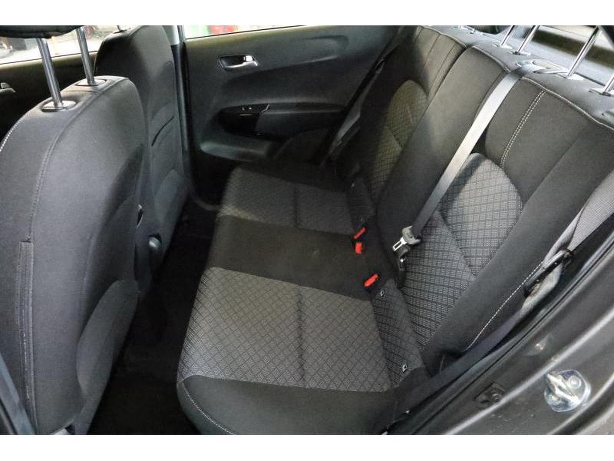 Kia Picanto Pulse (2025) - Foto 17