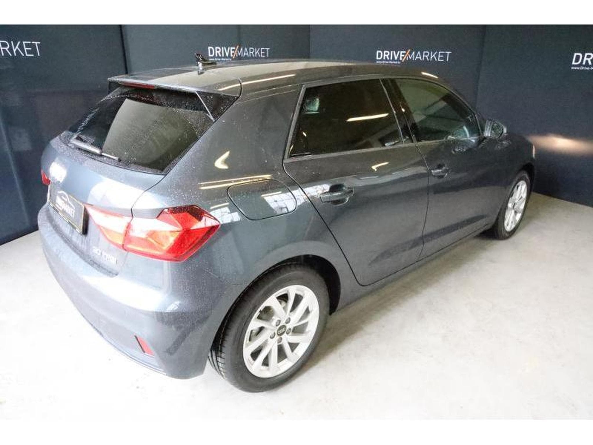 Audi A1 Advanced (2025) - Photo 13