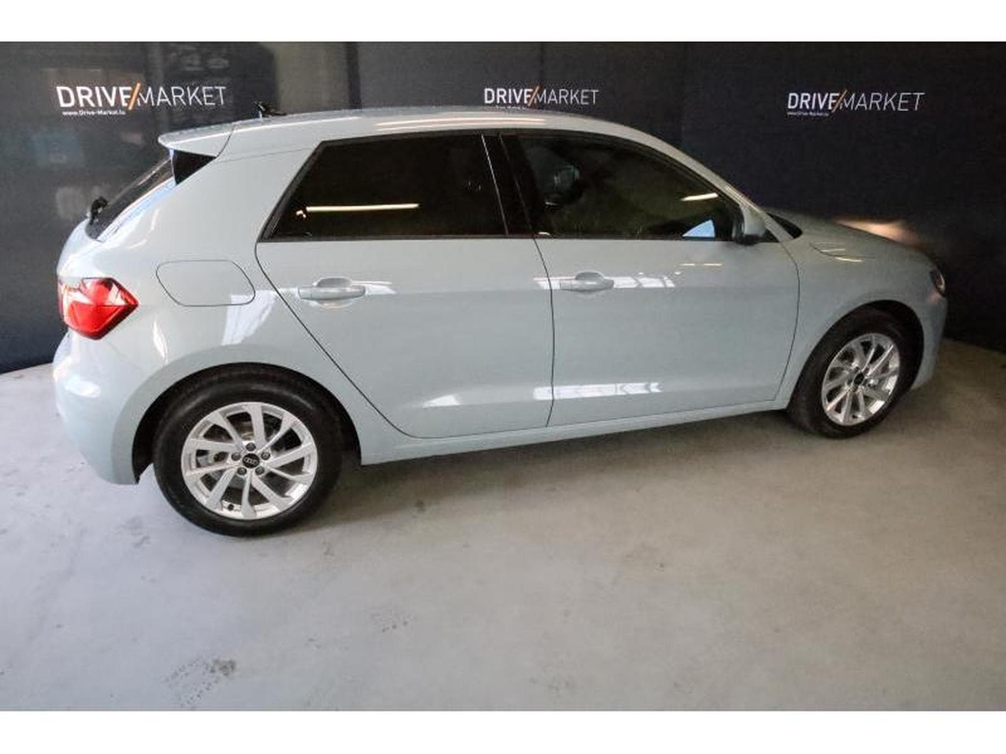 Audi A1 Advanced (2025) - Photo 14