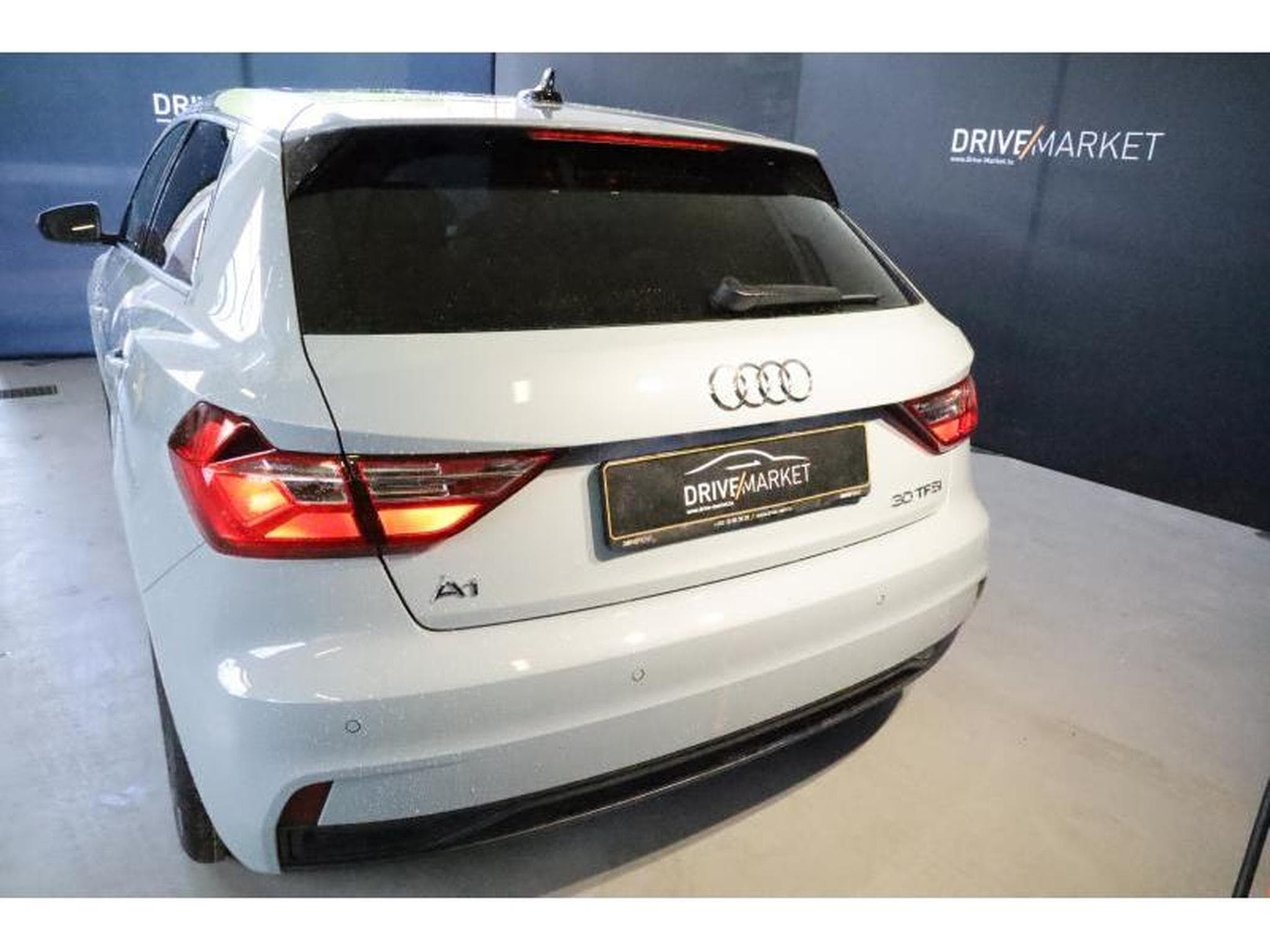 Audi A1 Advanced (2025) - Photo 7