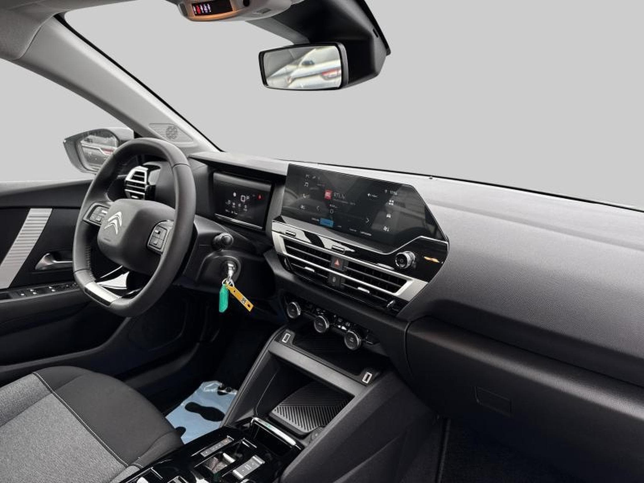 Citroen C4 FEEL (2023) - Foto 9