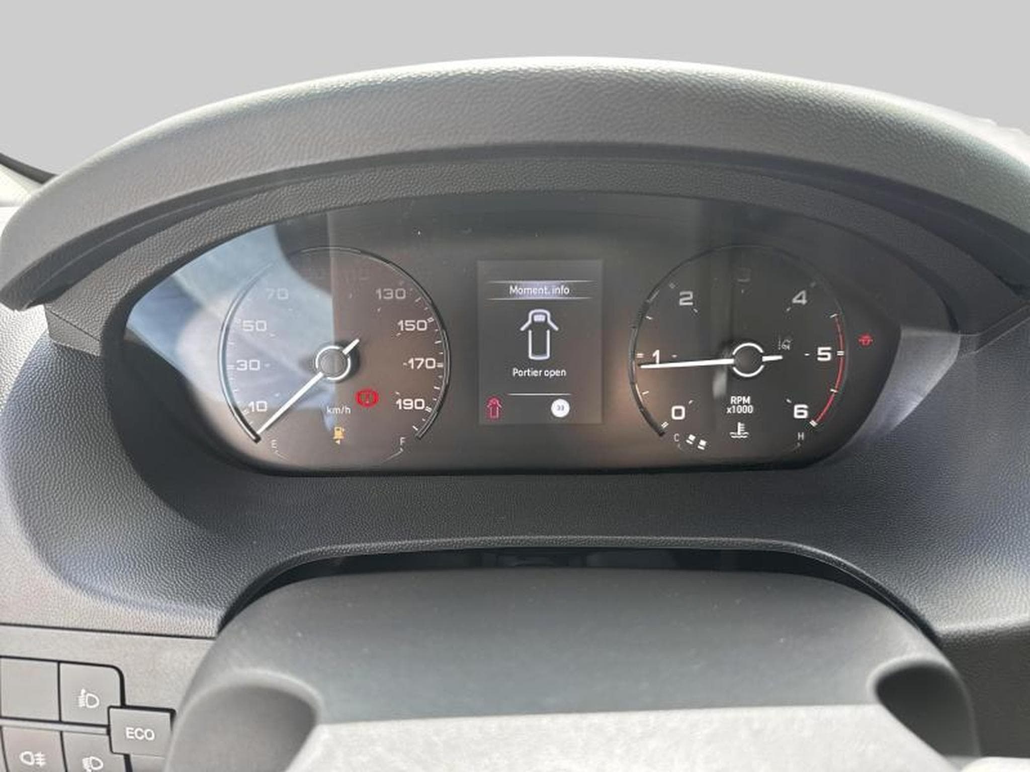 Peugeot Boxer tôlé 335 L3H2 (2025) - Photo 15