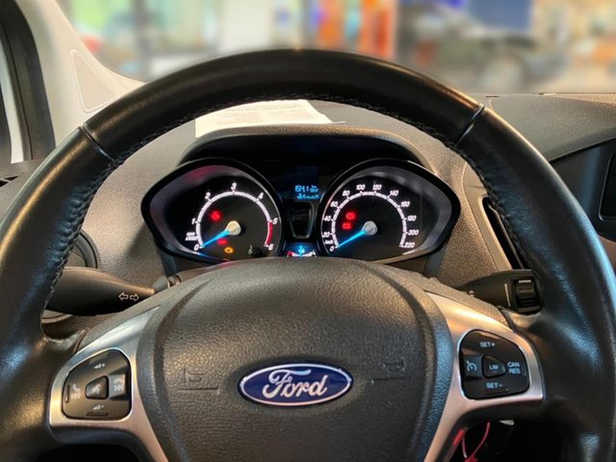 Ford Transit Courier Trend (2020) - Photo 8