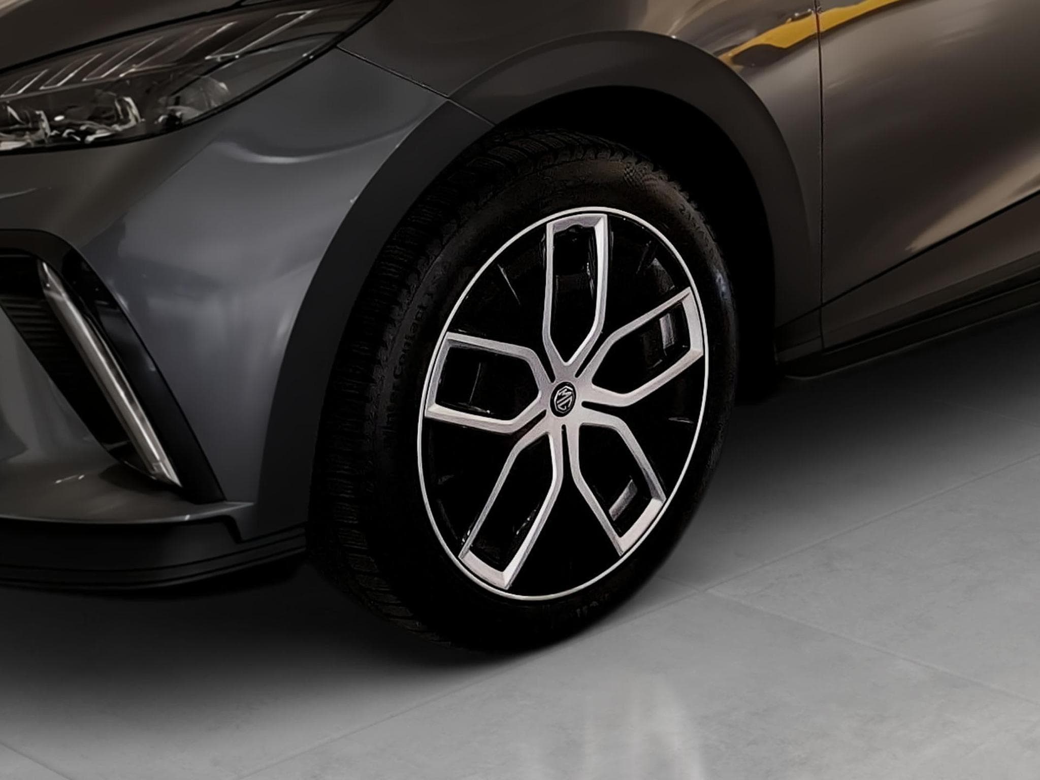 MG MG4 LUXUARY (2024) - Photo 19