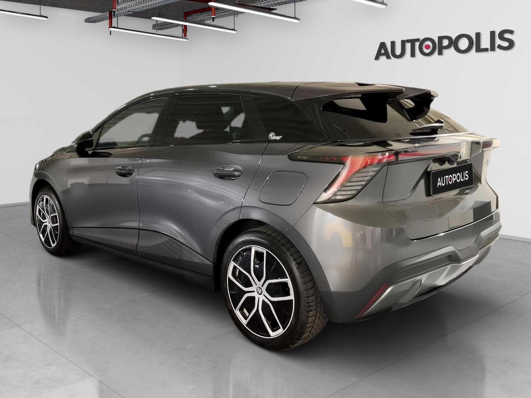 MG MG4 LUXUARY (2024) - Photo 2