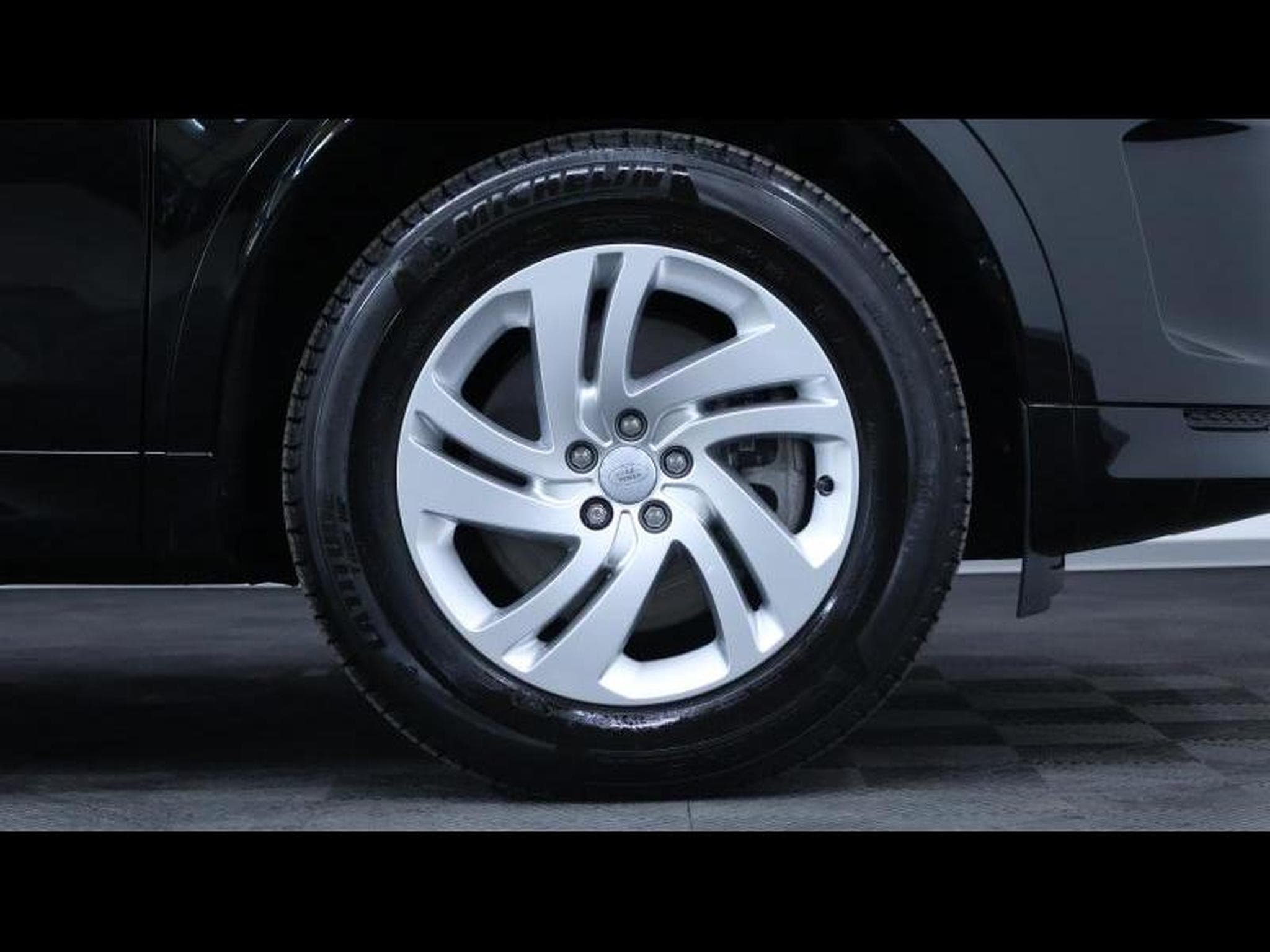 Land-Rover Discovery Sport S D165 AWD Auto 7 places (2024) - Foto 12