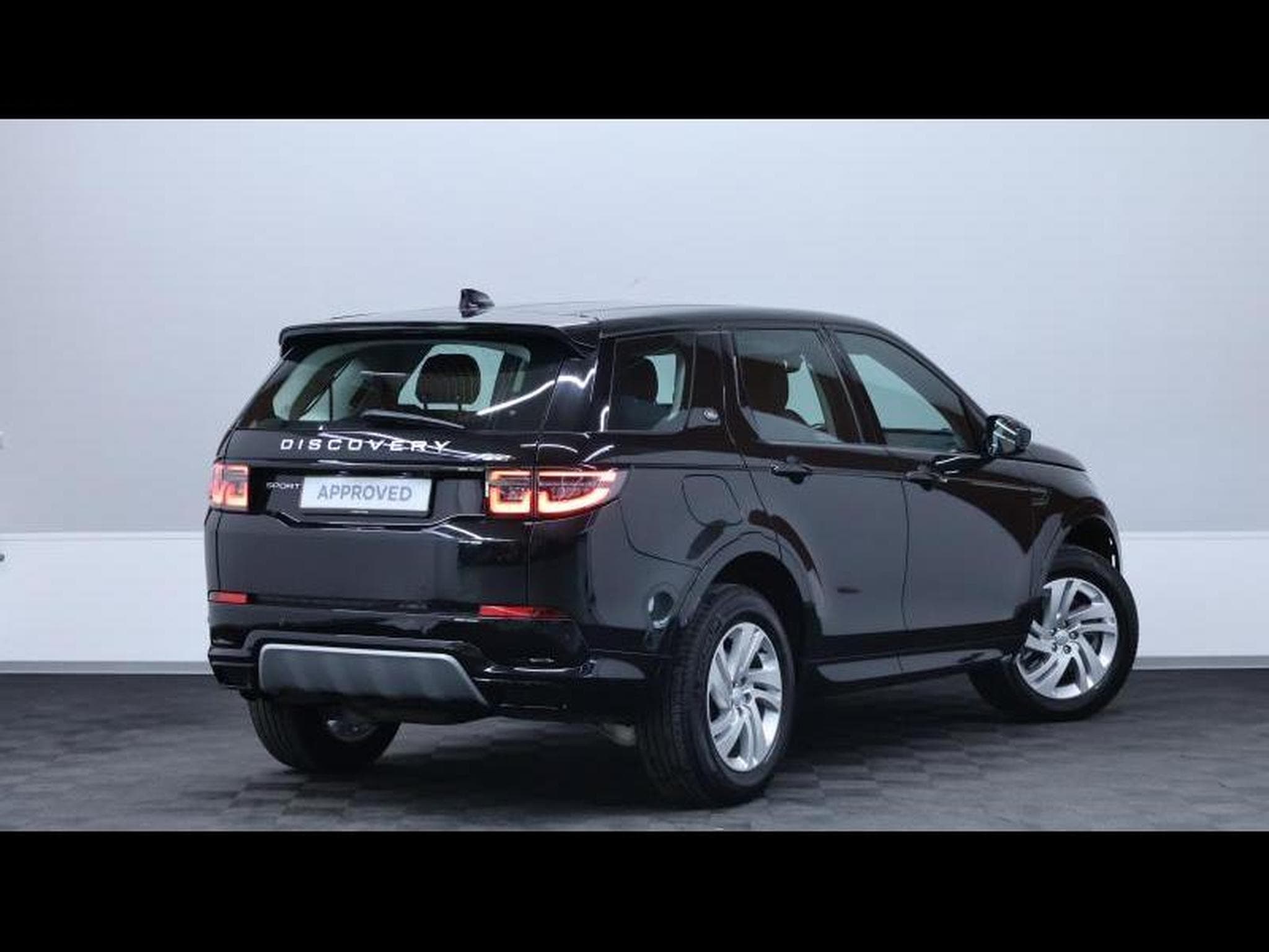 Land-Rover Discovery Sport S D165 AWD Auto 7 places (2024) - Foto 4
