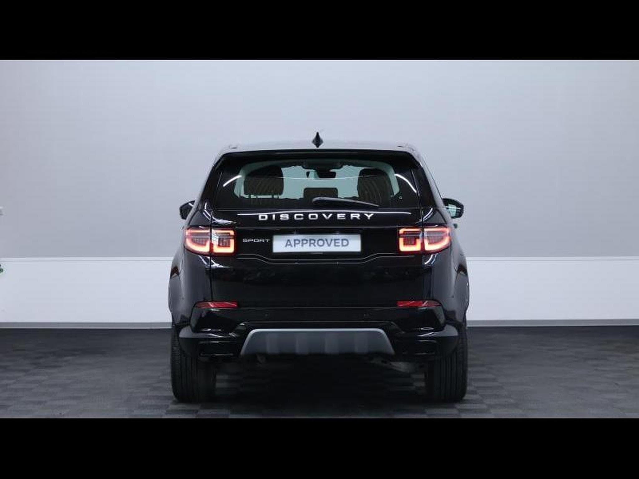 Land-Rover Discovery Sport S D165 AWD Auto 7 places (2024) - Foto 5