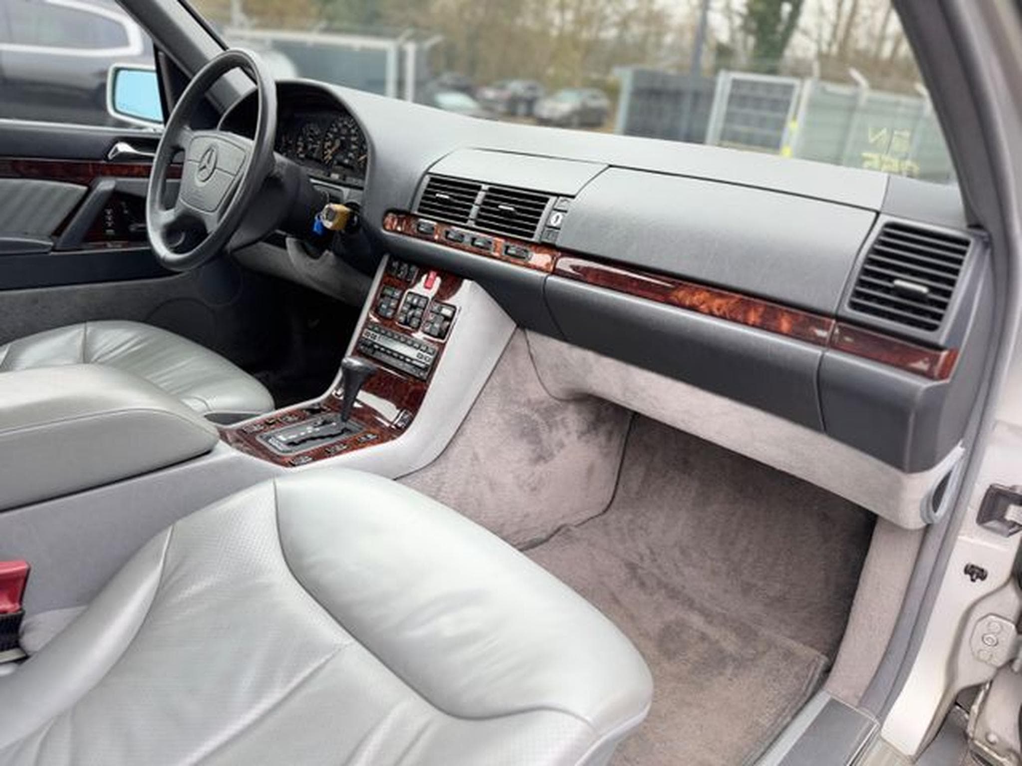 Mercedes 400 SE 400 SE*W140*H-KENNZICHEN*DT-AUSLIEFERUNG*II.HAND (1991) - Photo 15