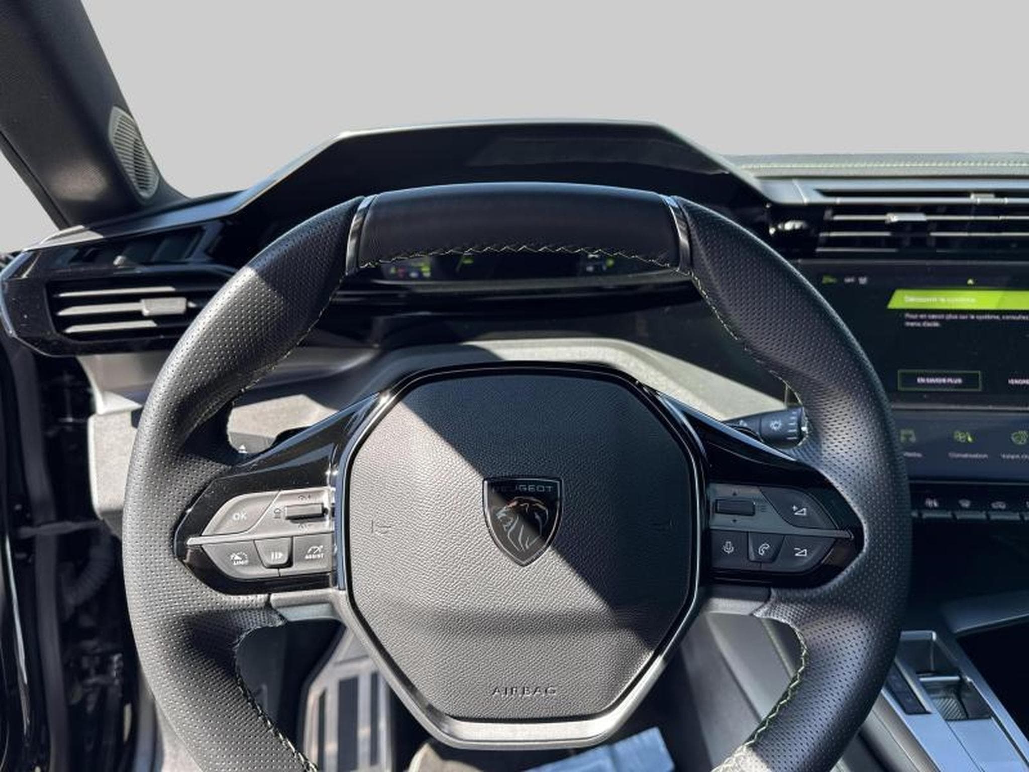 Peugeot 308 GT (2023) - Foto 14