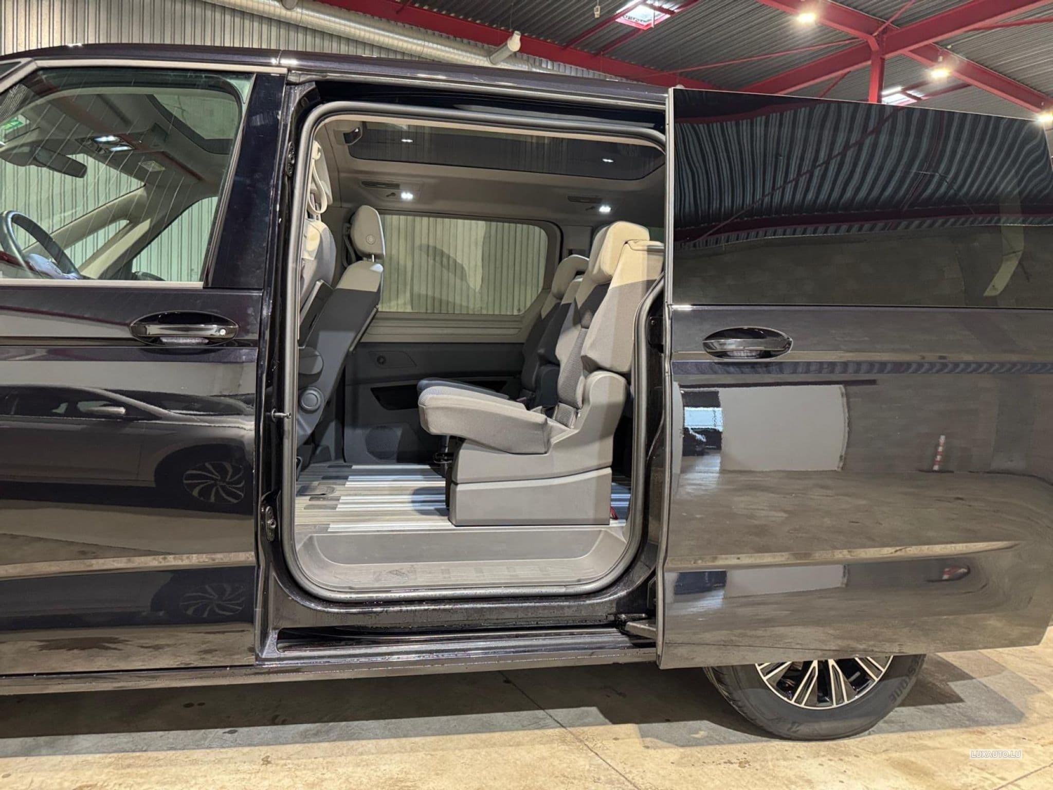 VW T7 (2023) - Photo 10