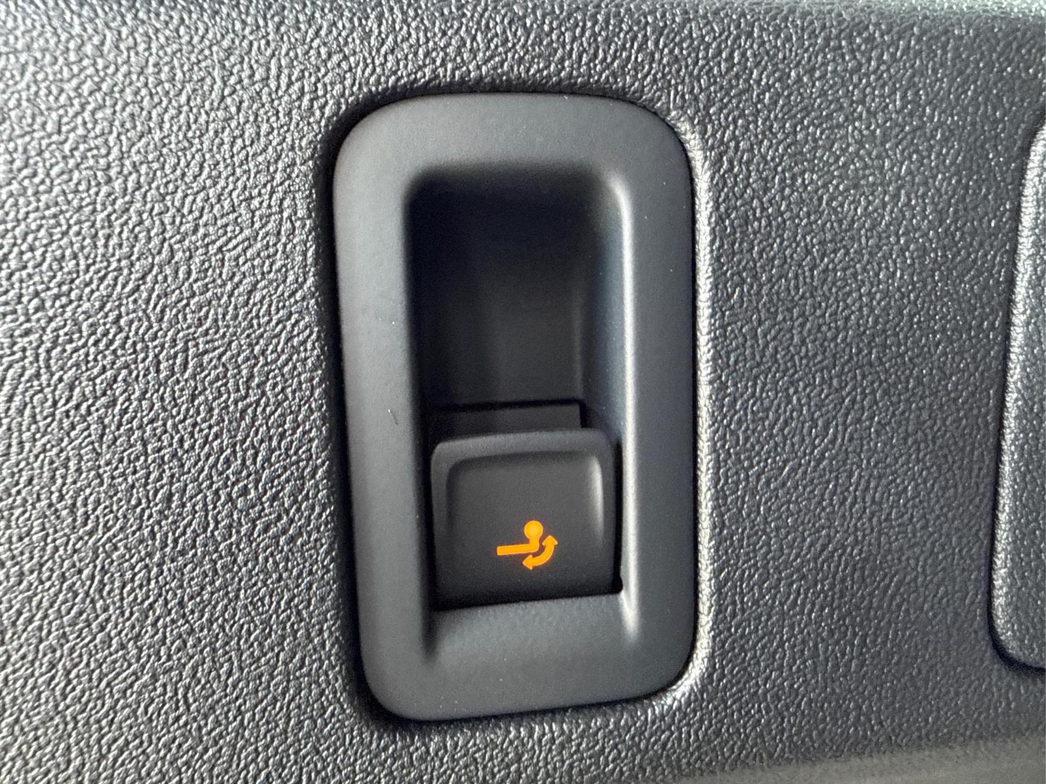 VW Tiguan 4Me 1.5 eTSI (2026) - Foto 11