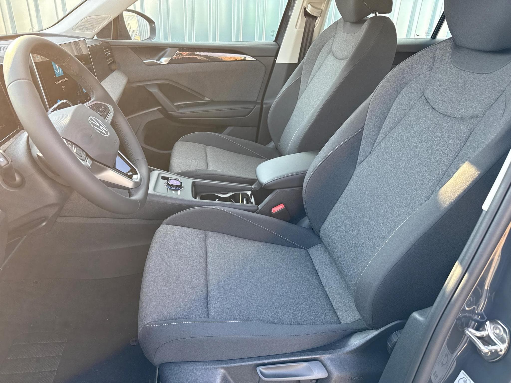 VW Tiguan 4Me 1.5 eTSI (2026) - Foto 8