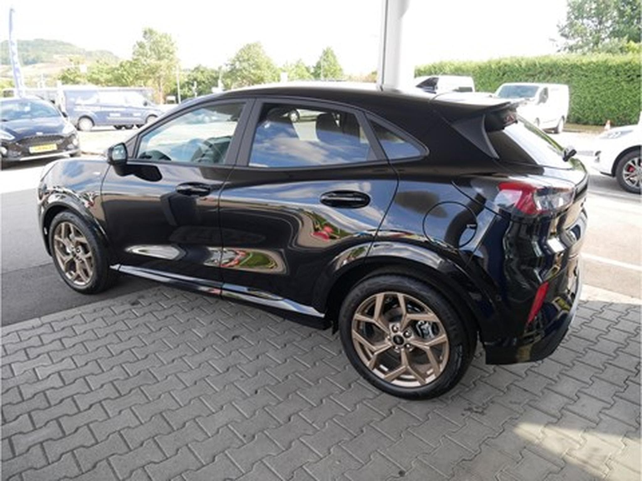 Ford Puma ST-Line Gold Edition 1.0i EcoBoost mHEV 155ps A7 GAR 09/2027 (2022) - Photo 4