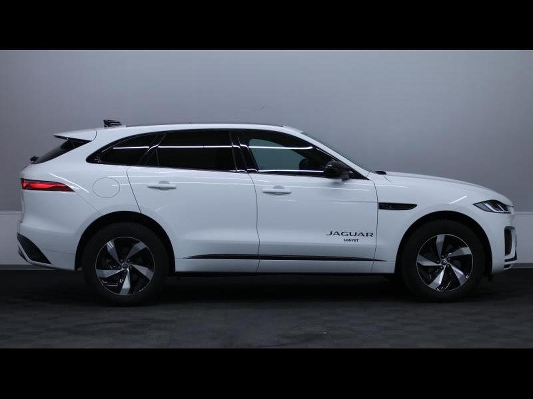 Jaguar F-Pace D200 R-Dynamic S AWD (2024) - Foto 3