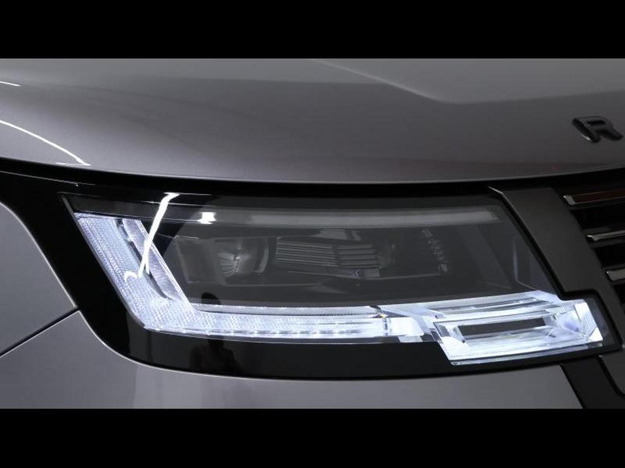 Land-Rover Range Rover LWB P615 SV AWD Auto (2025) - Photo 7