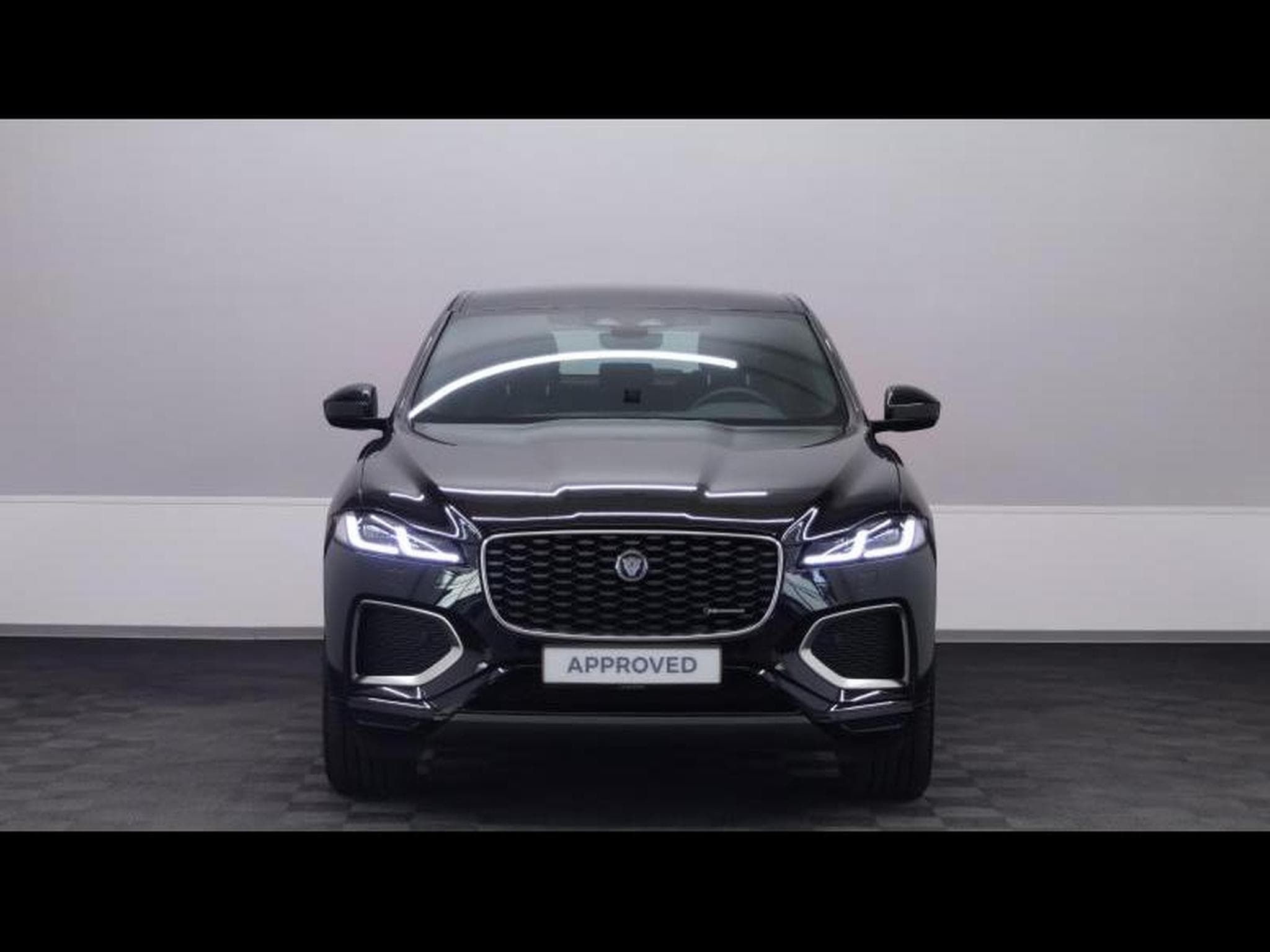 Jaguar F-Pace D165 S AWD AUTO (2024) - Foto 2