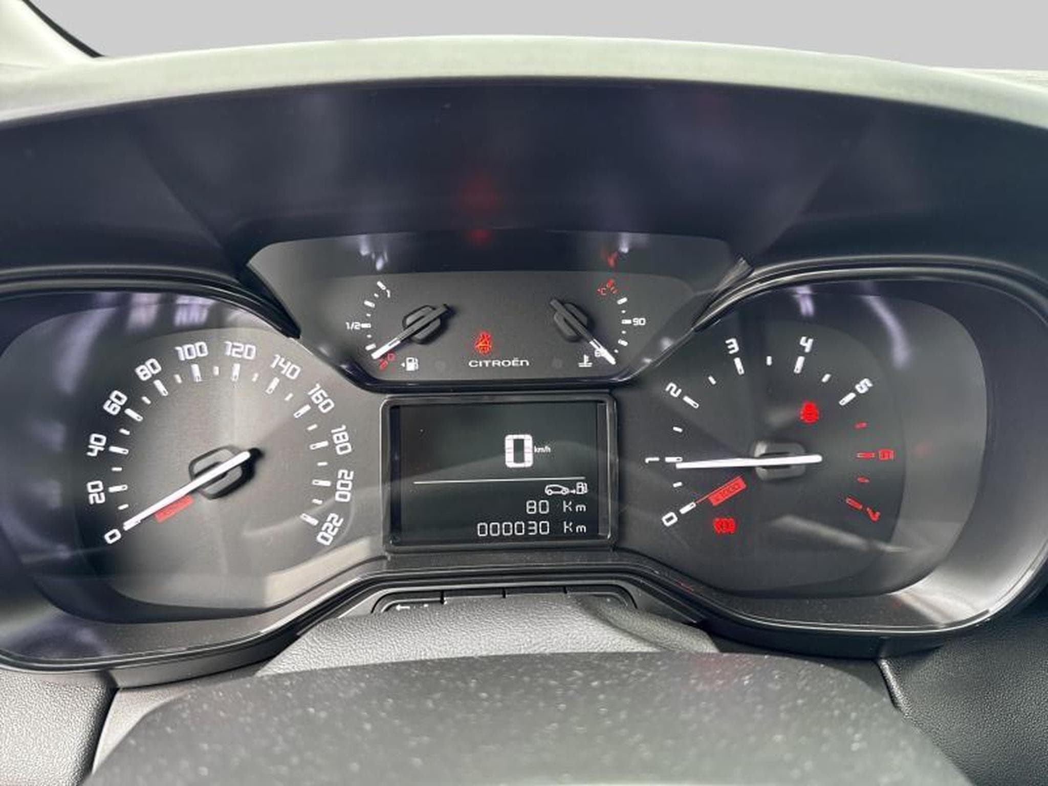 Citroen C3 Aircross FEEL (2023) - Photo 15