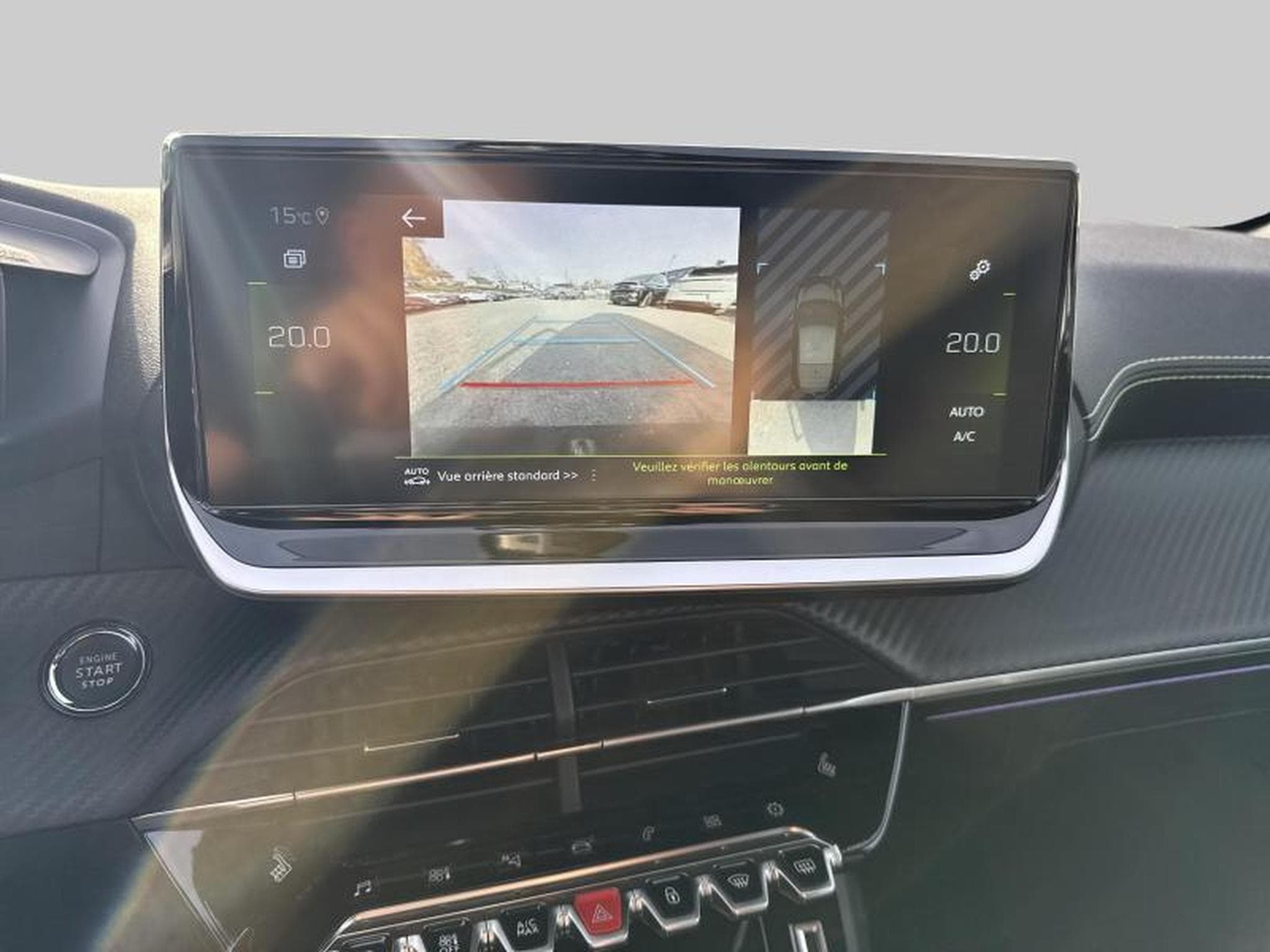 Peugeot 208 GT Line (2023) - Foto 16