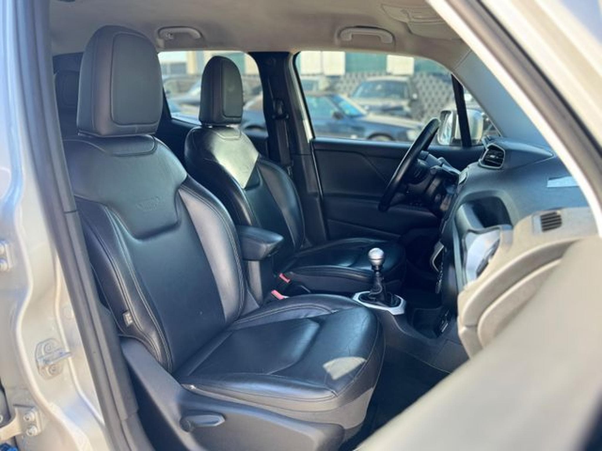 Jeep Renegade RENEGADE 1.4 TURBO LIMITED*LEDER*NAVI*1.HAND* (2017) - Foto 14