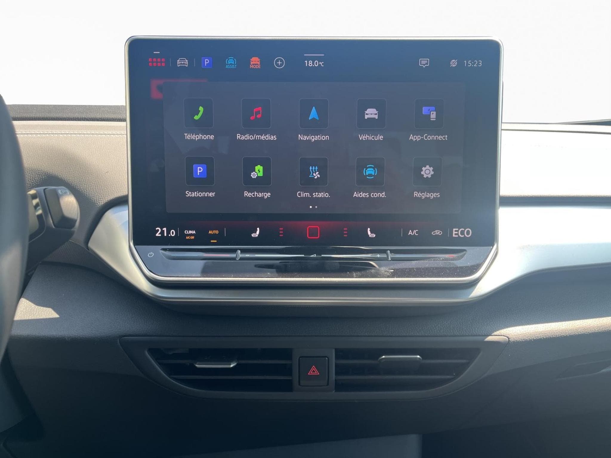 VW ID.5 PRO (2025) - Photo 13