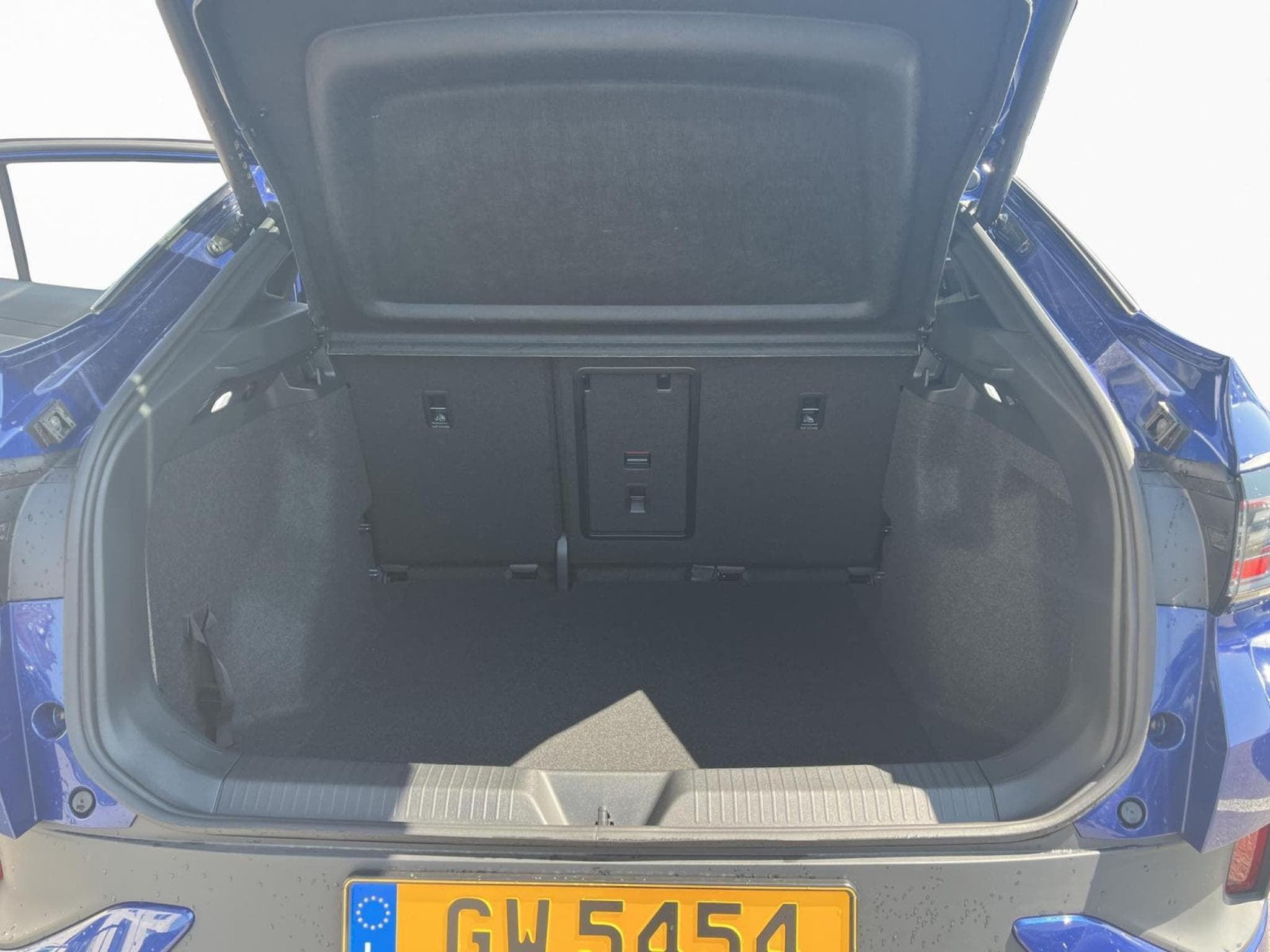 VW ID.5 PRO (2025) - Photo 17