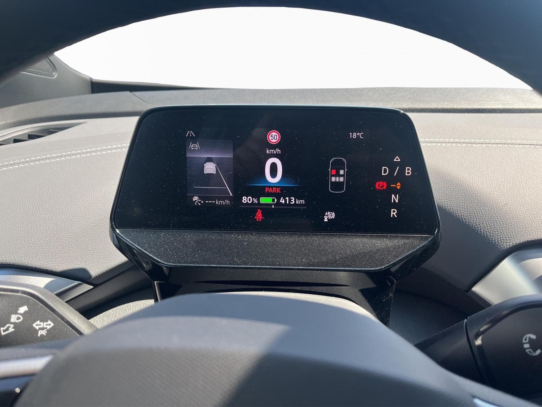 VW ID.5 PRO (2025) - Photo 8