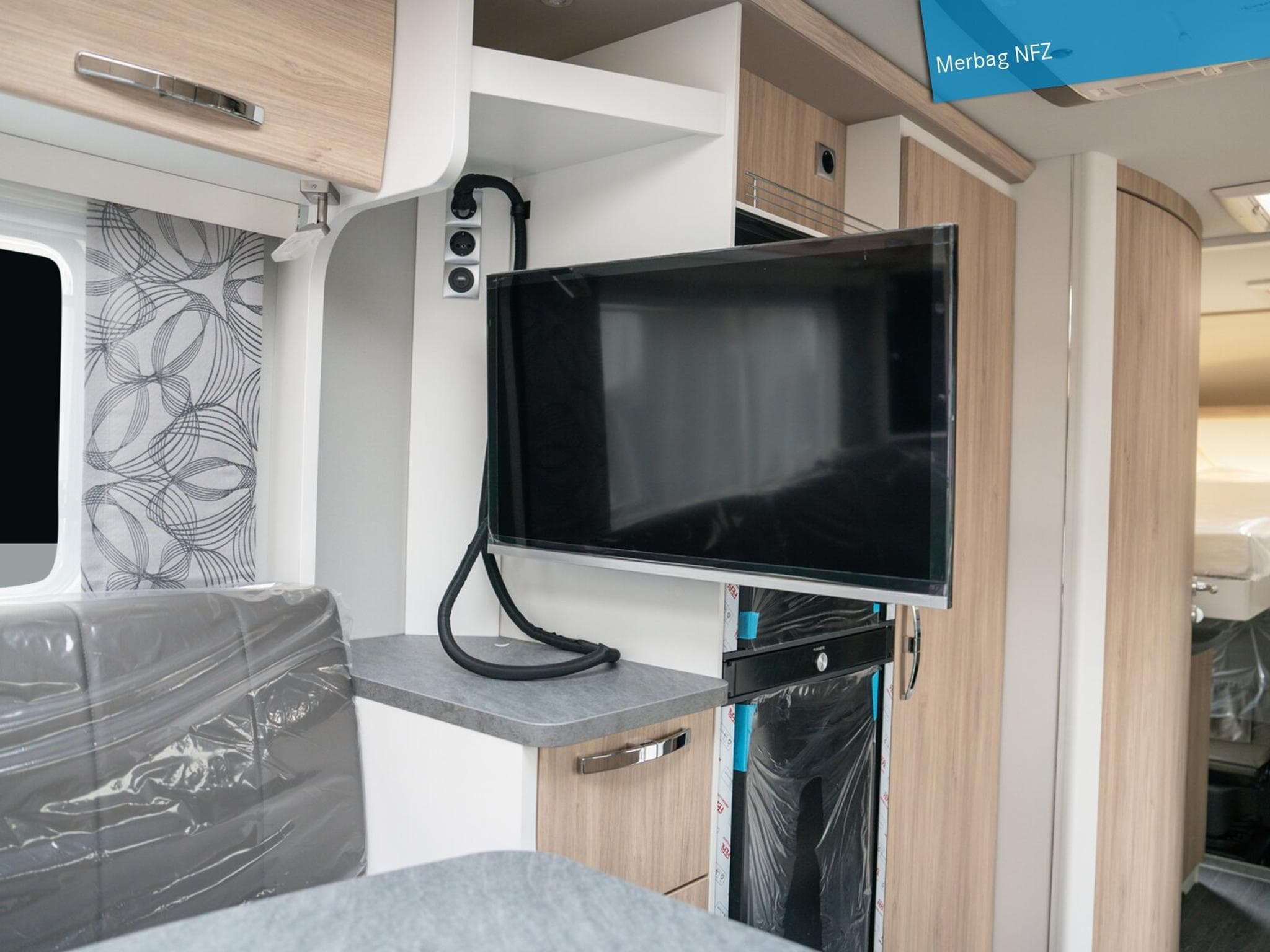 Frankia 7400 Plus Platin Pure 5,5t Platin I 7400 Plus Platin Pure 5,5t (2025) - Photo 8