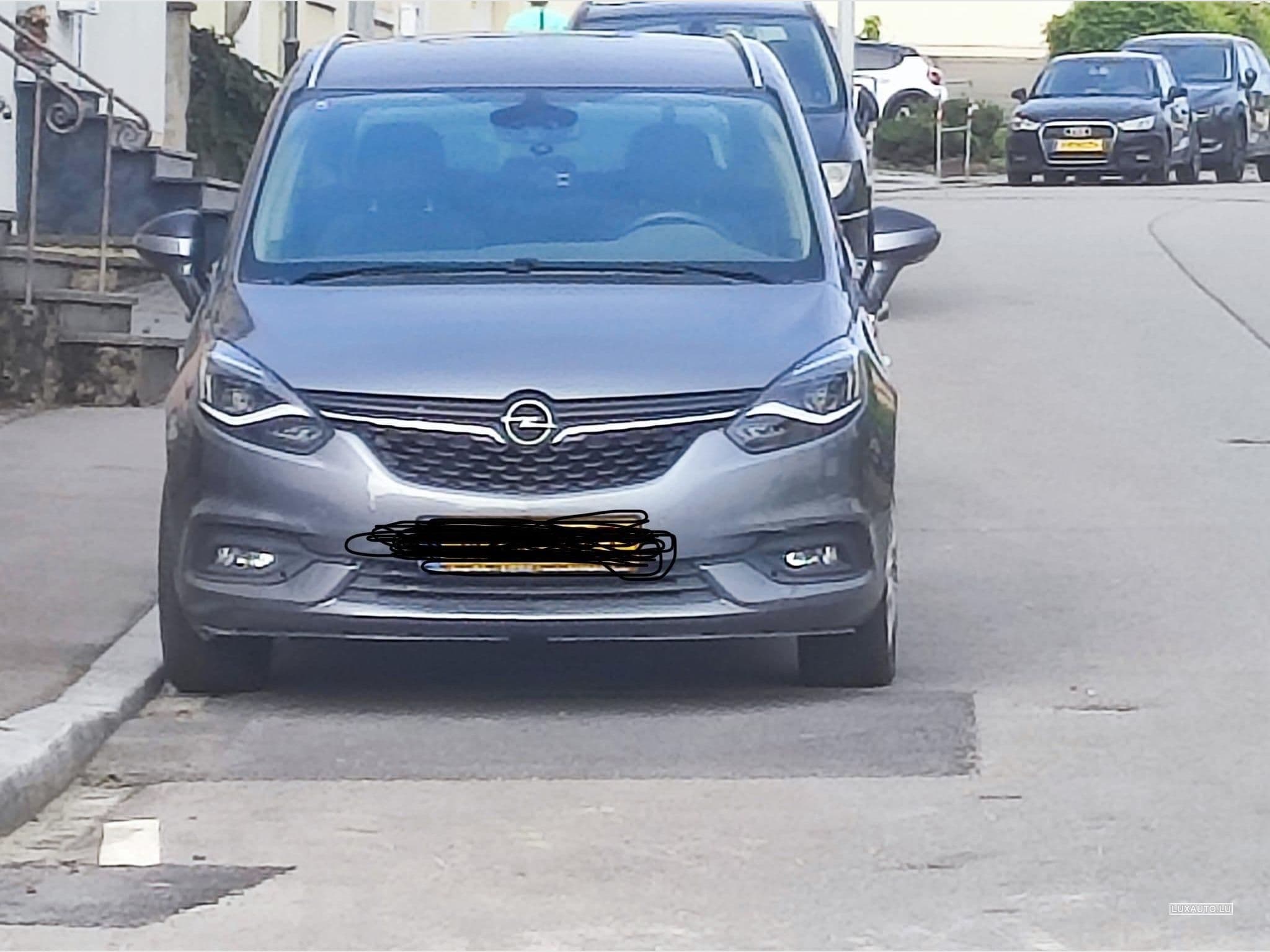 Opel Zafira (2019) - Foto 1