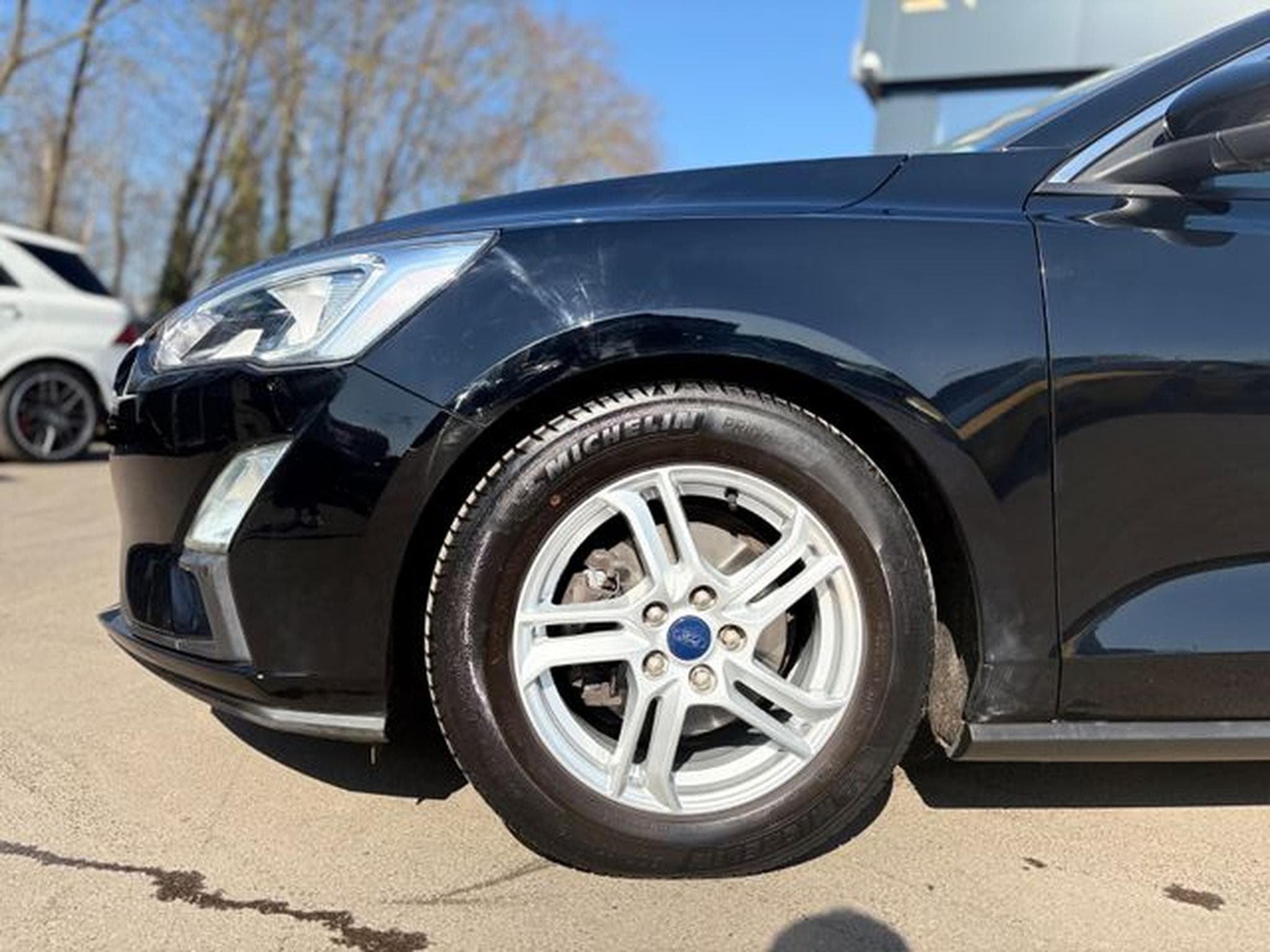 Ford Focus FOCUS LIM*WINTERPAKET*LED*NAVI*1.HAND*TOP* (2019) - Photo 13