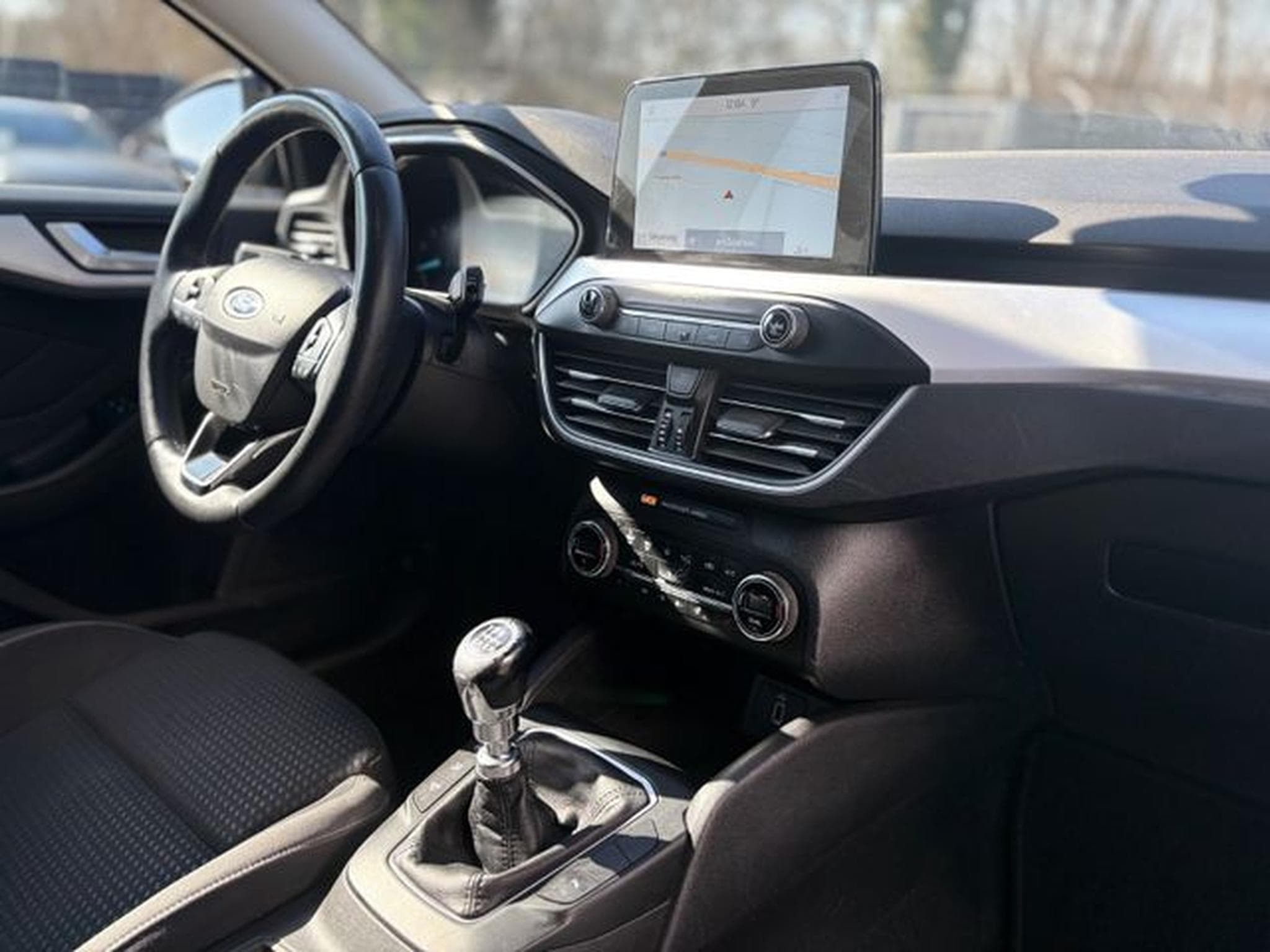 Ford Focus FOCUS LIM*WINTERPAKET*LED*NAVI*1.HAND*TOP* (2019) - Photo 15