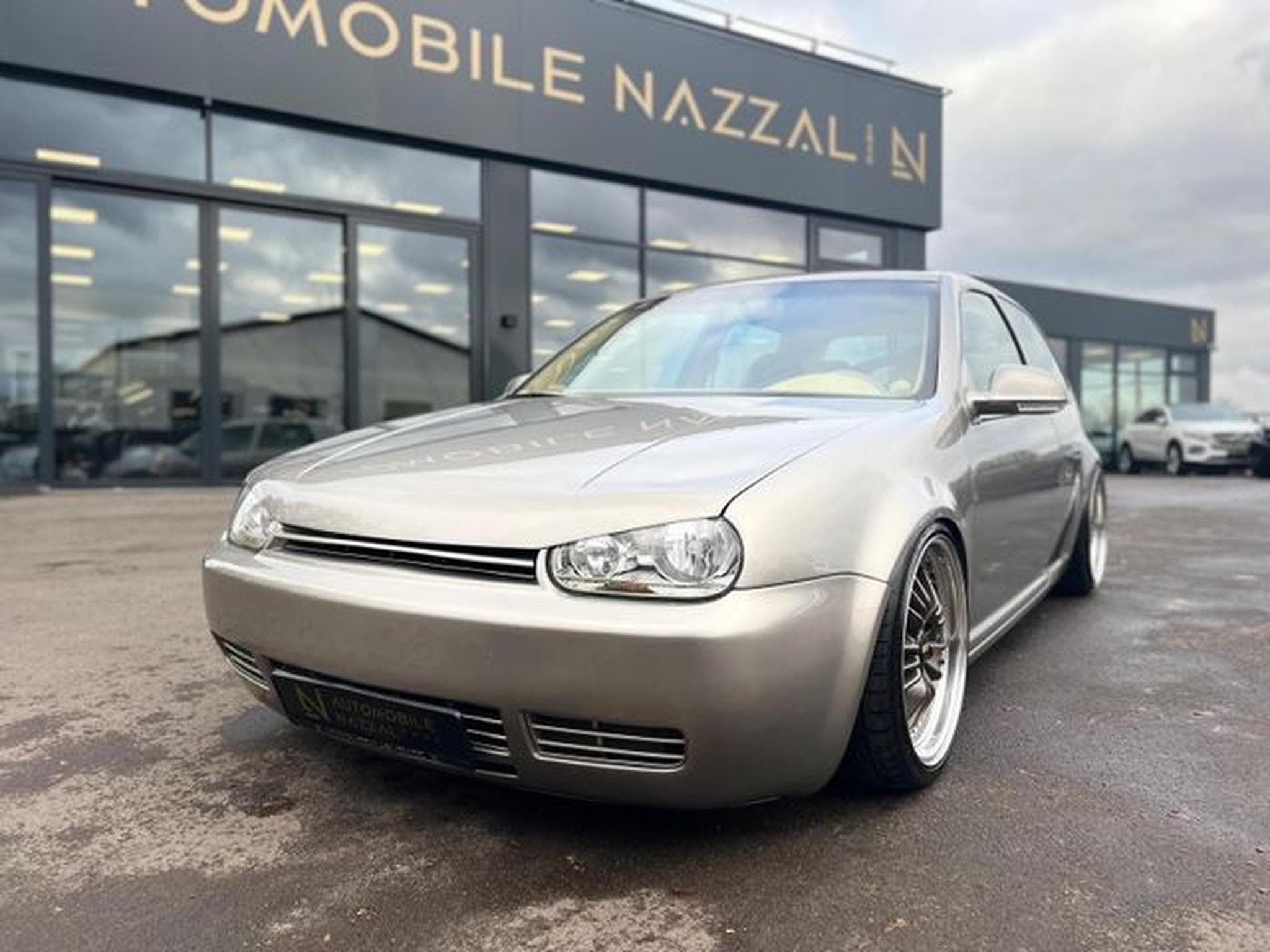 VW Golf GOLF V5 GTI*SHOW-CAR*AIRRIDE*RECARO-SONDERANF.* (1999) - Photo 2