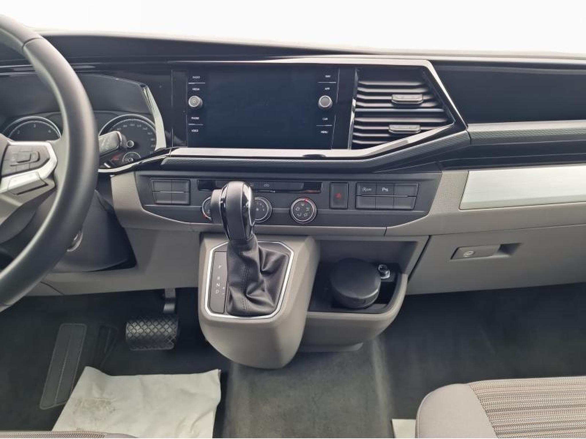 VW T6.1 Coast Edition (2023) - Photo 12