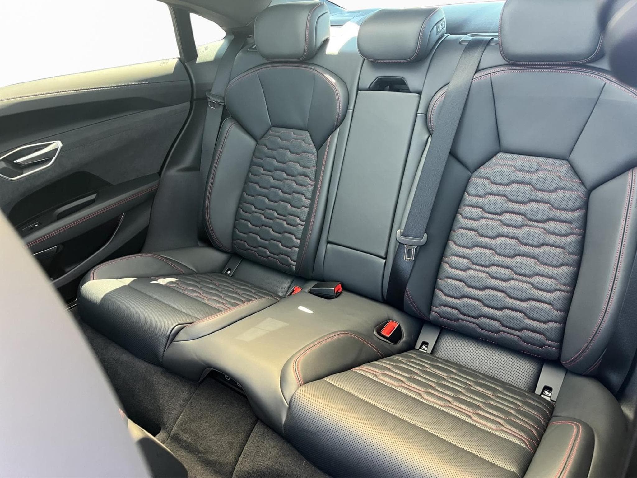 Audi e-tron GT S e-tron GT (2025) - Photo 17