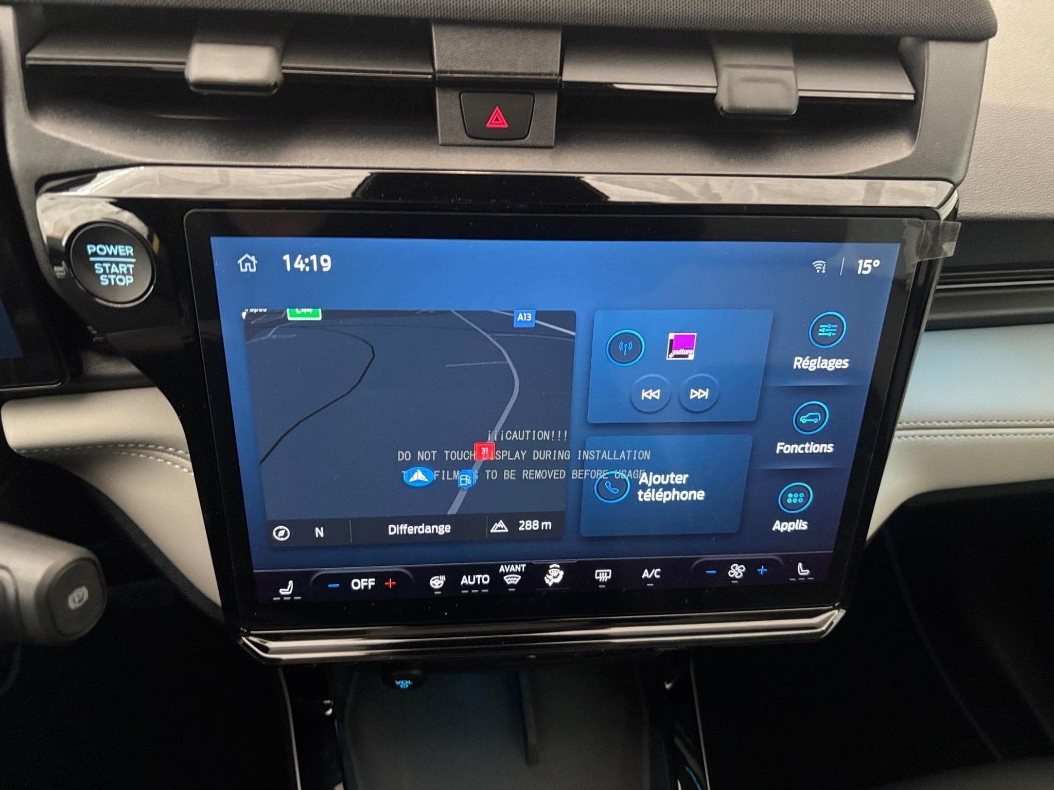 Ford Puma Gen-E Premium (2025) - Photo 19