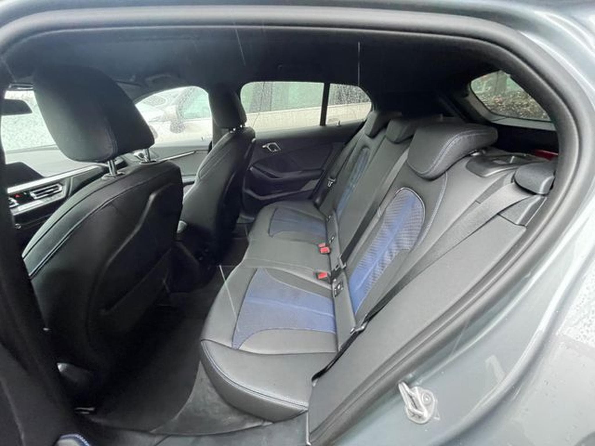 BMW M135 M135 Baureihe 1 Lim. M135 i xDrive (2023) - Foto 7