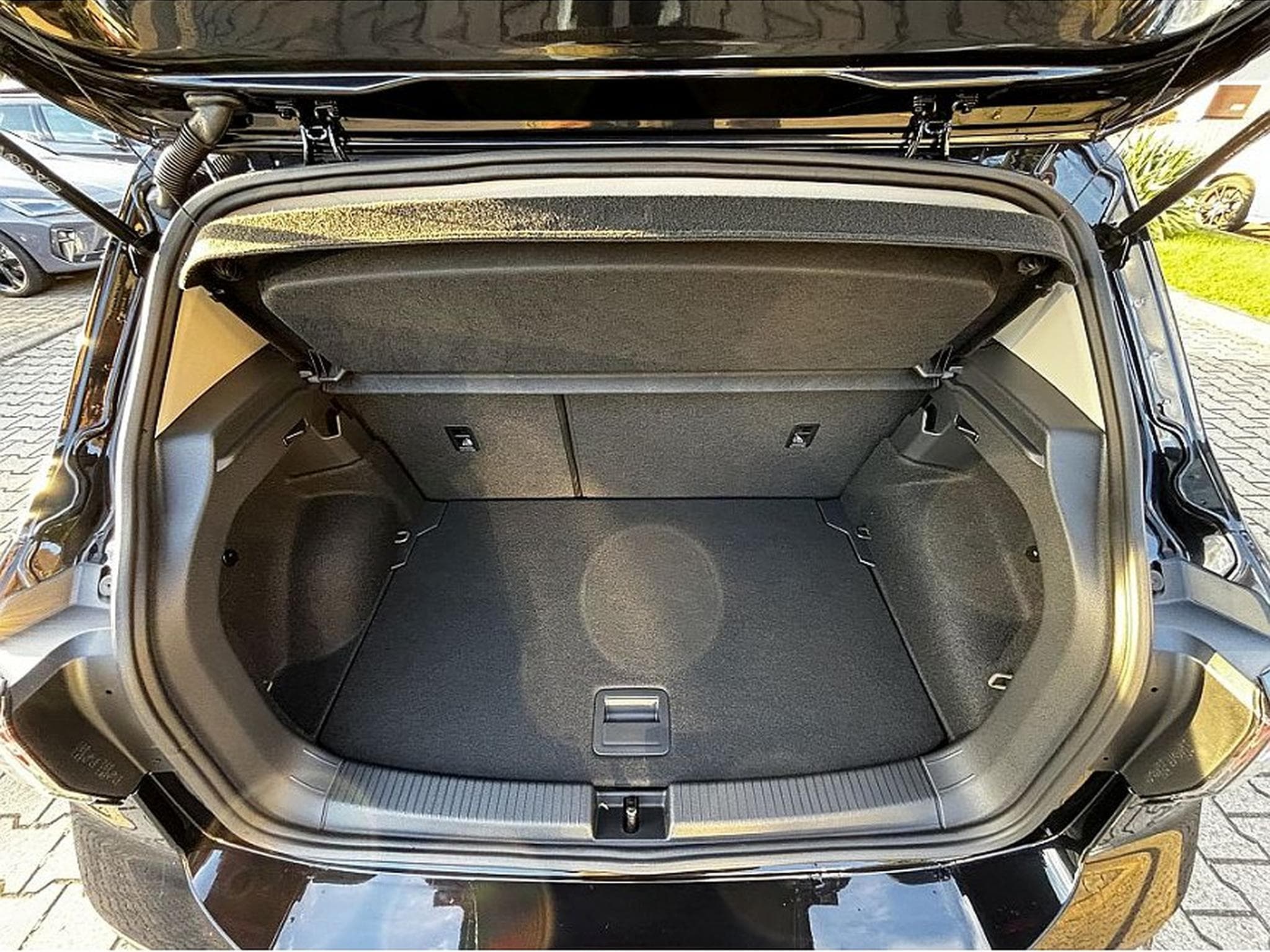 VW T-Cross (2025) - Photo 4