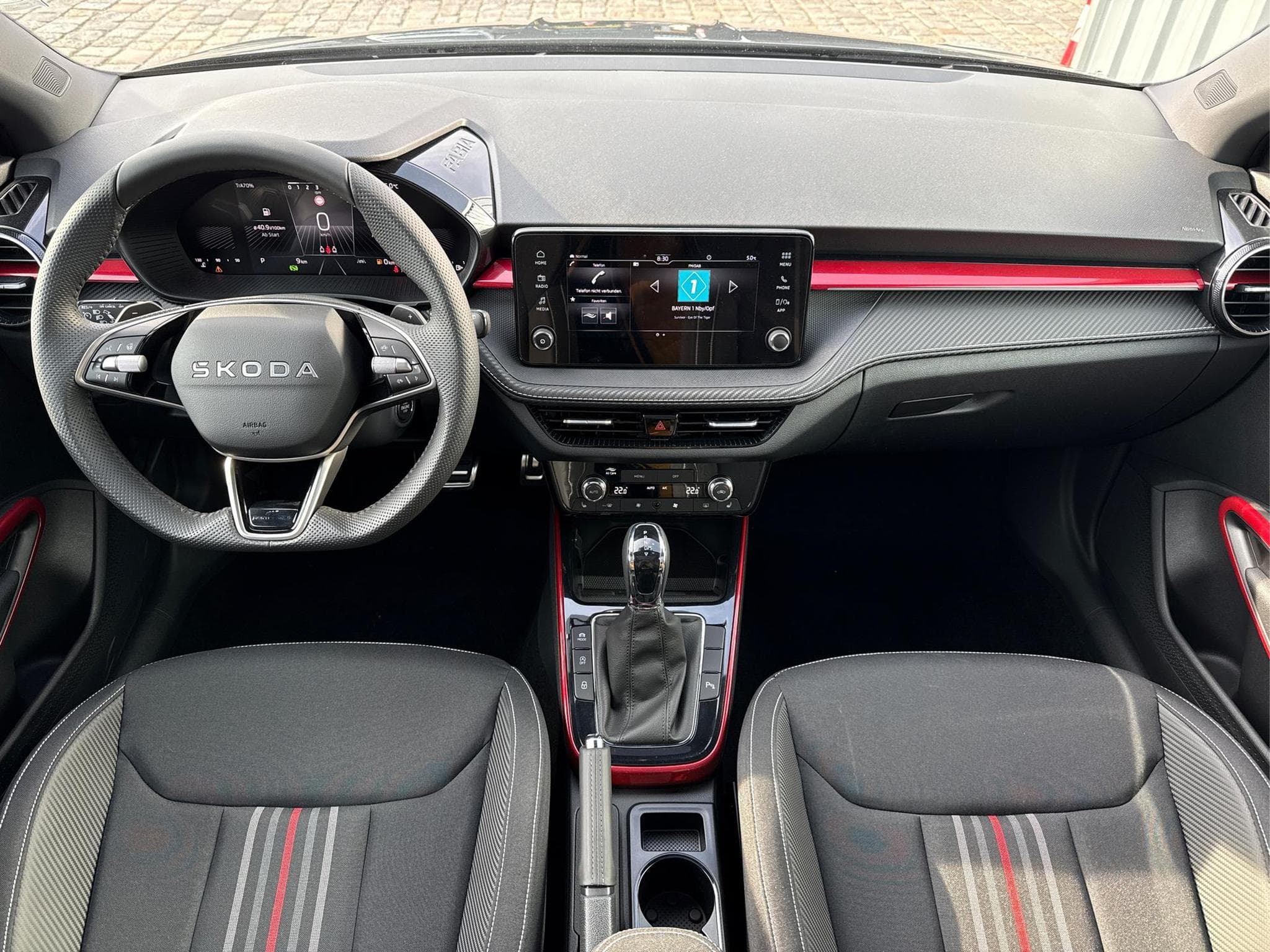 Skoda Fabia Monte Carlo 1.0 (2026) - Photo 7