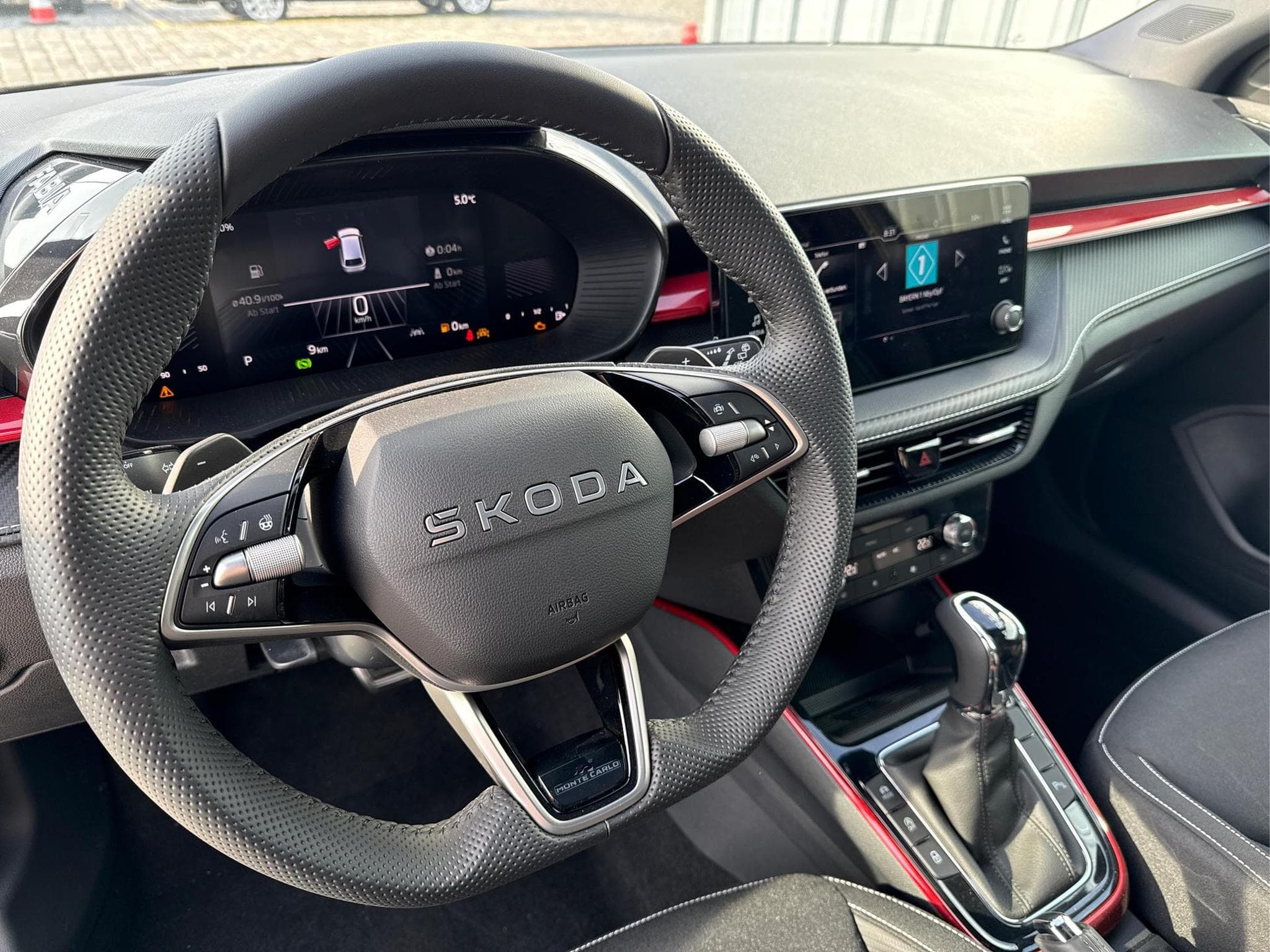 Skoda Fabia Monte Carlo 1.0 (2026) - Photo 8