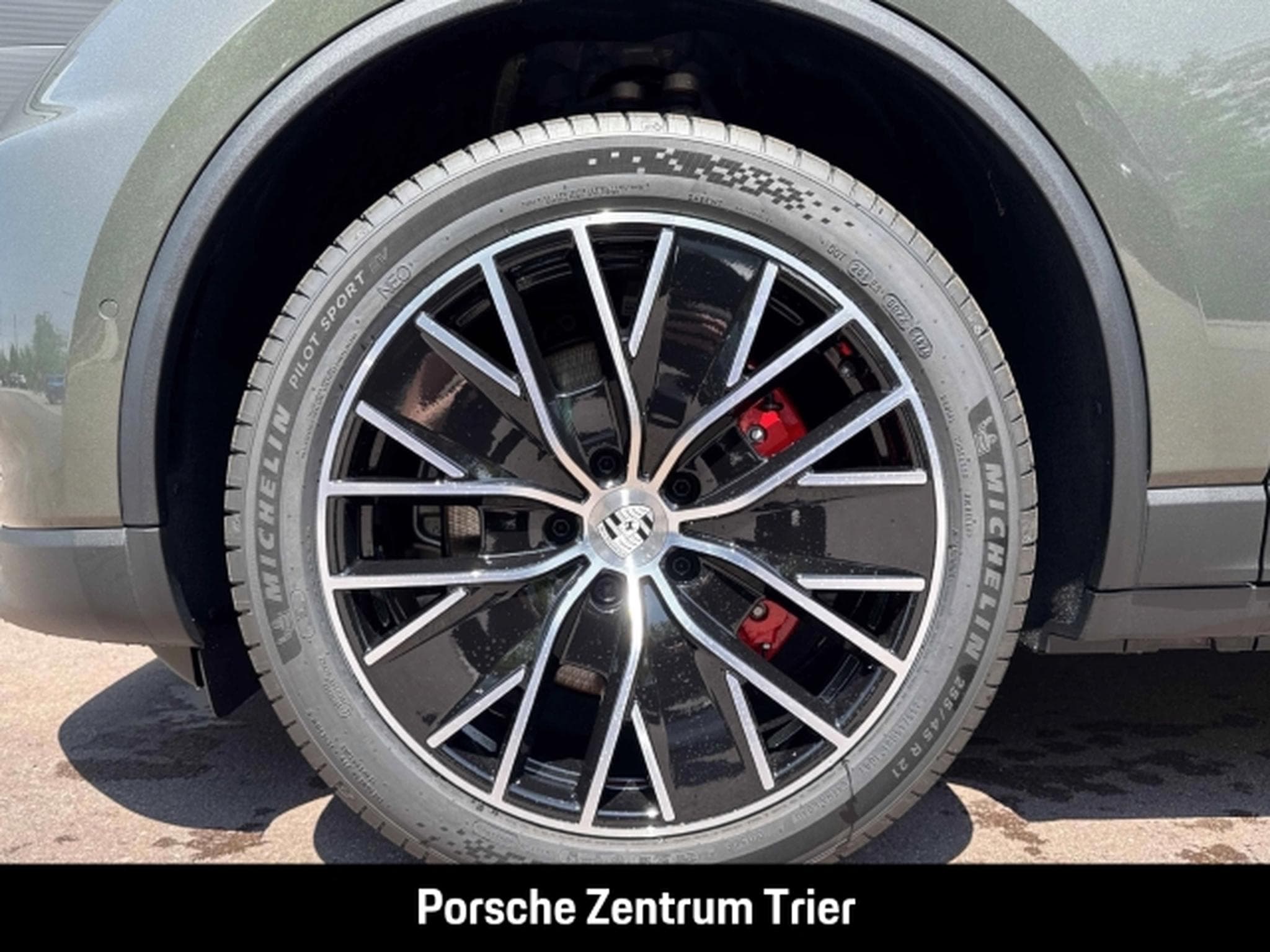 Porsche Macan LED-Matrix Surround-View InnoDrive (2025) - Foto 6