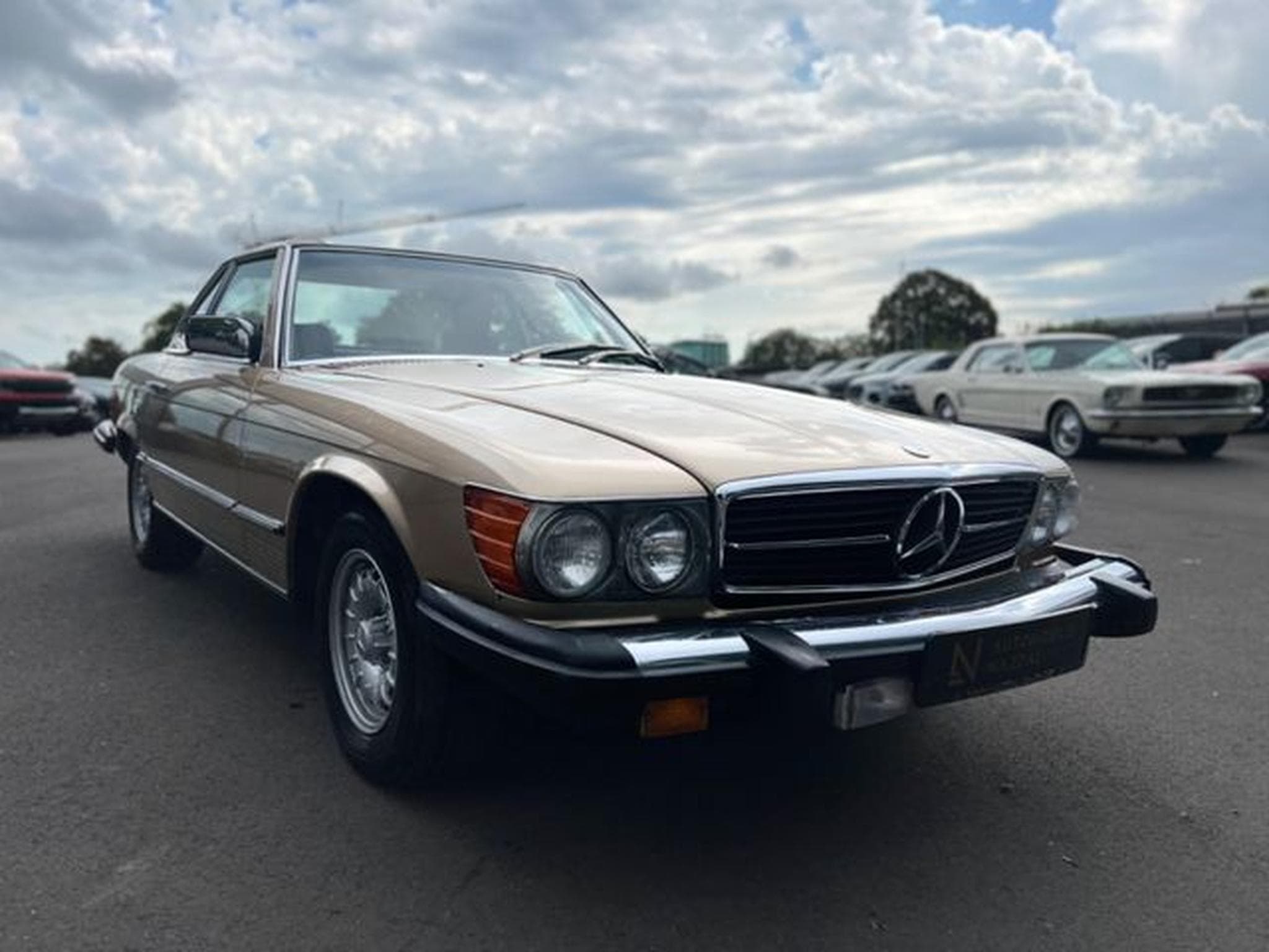 Mercedes SL SL 380*ORIGINAL-ZUSTAND*KLIMA*HARD-TOP*LEDER* (1981) - Foto 5