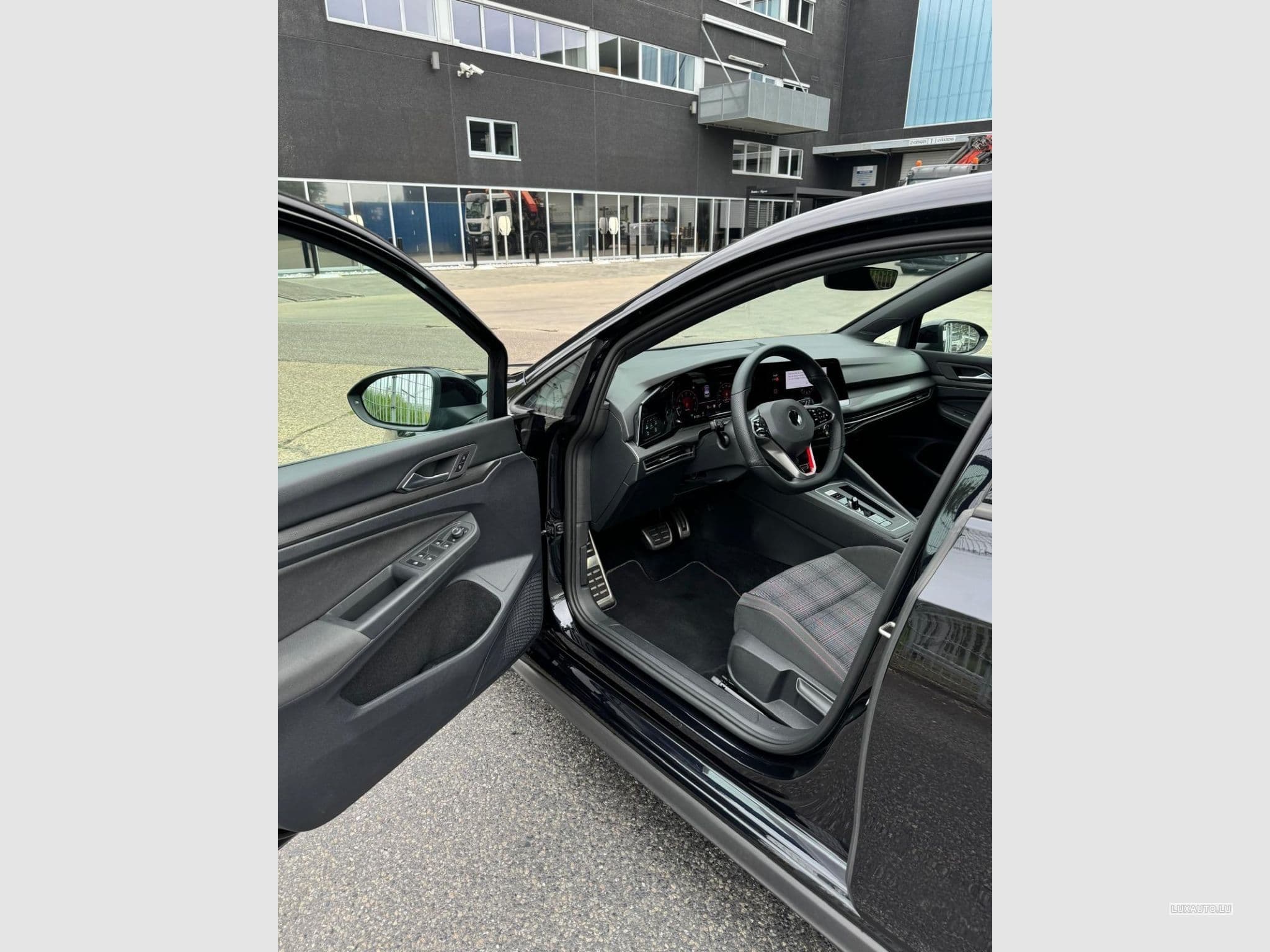 VW Golf Golf VIII GTI 245 cv (2022) - Foto 9