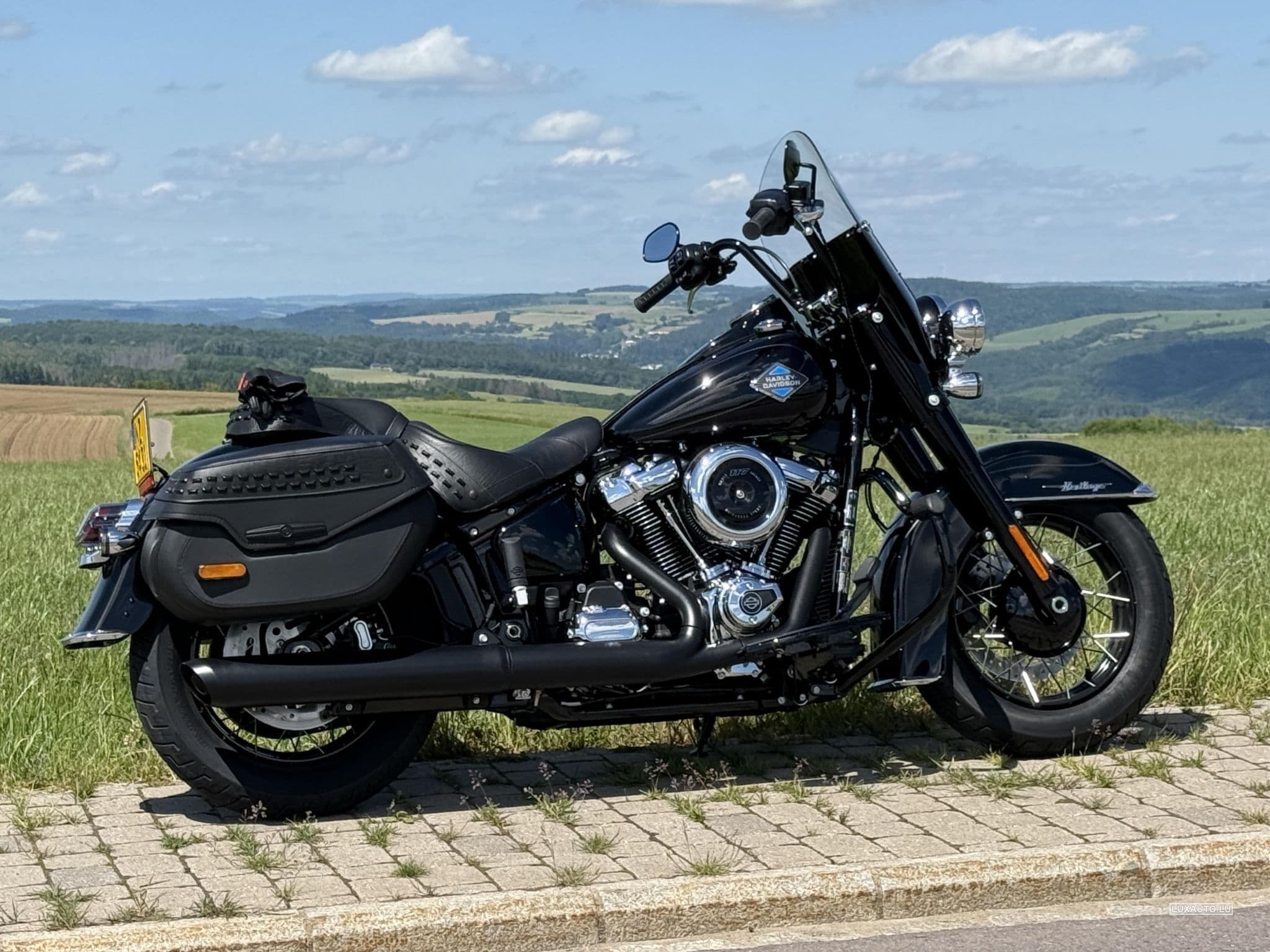 Harley-Davidson Heritage Softail Classic (2025) - Foto 2