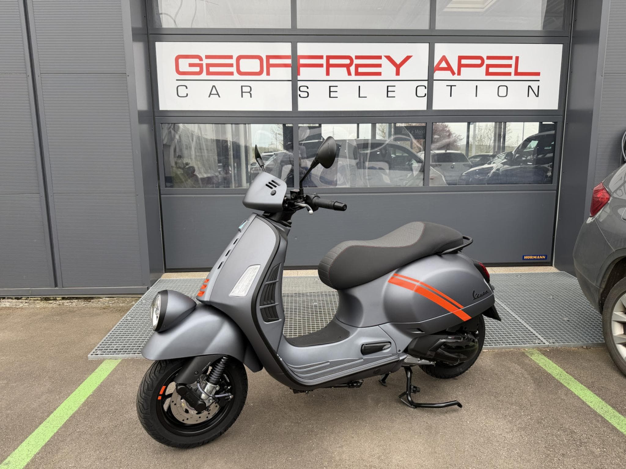 Vespa GTV 310 (2026) - Photo 1