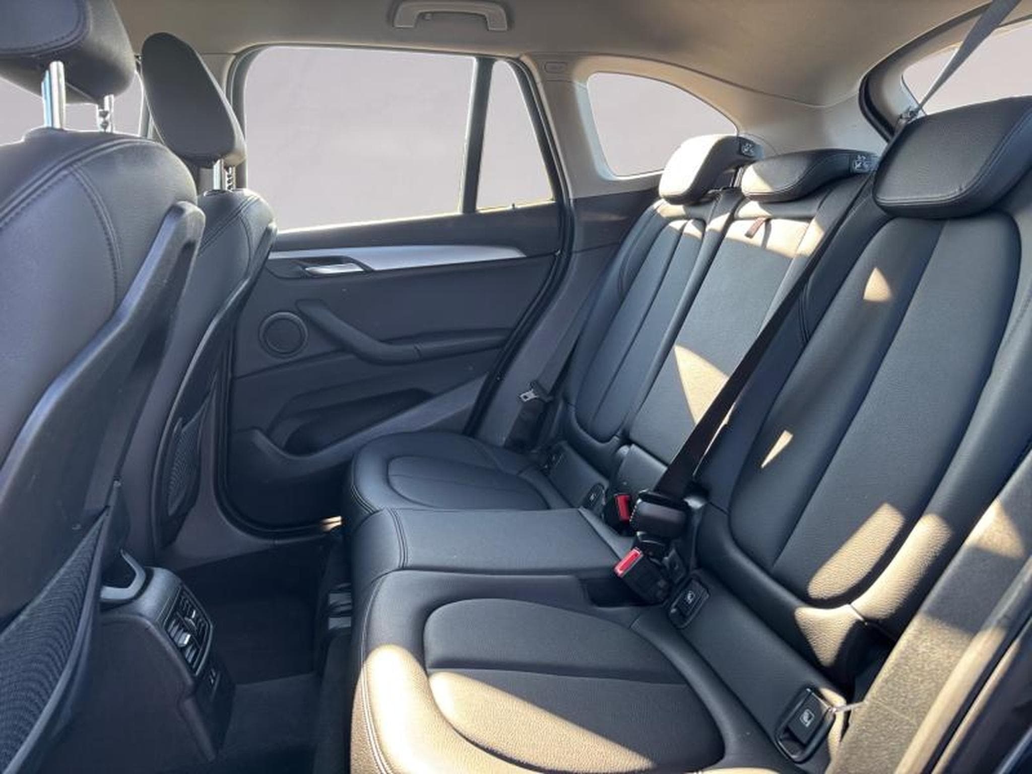 BMW X1 X1 sDrive16d (2021) - Photo 8