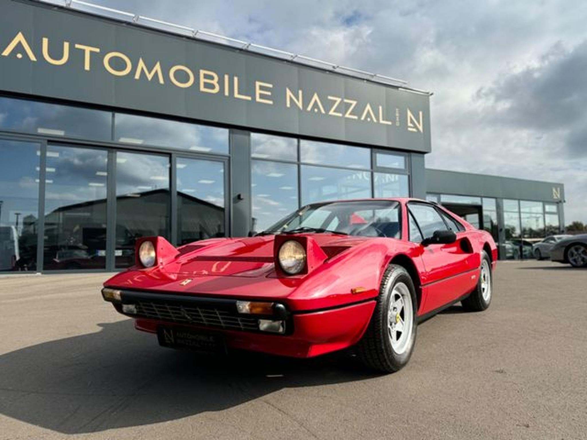 Ferrari 308 308 GTB QUATTROVALVOLE*1/ 748*PERFEKTE HISTORIE* (1984) - Foto 2