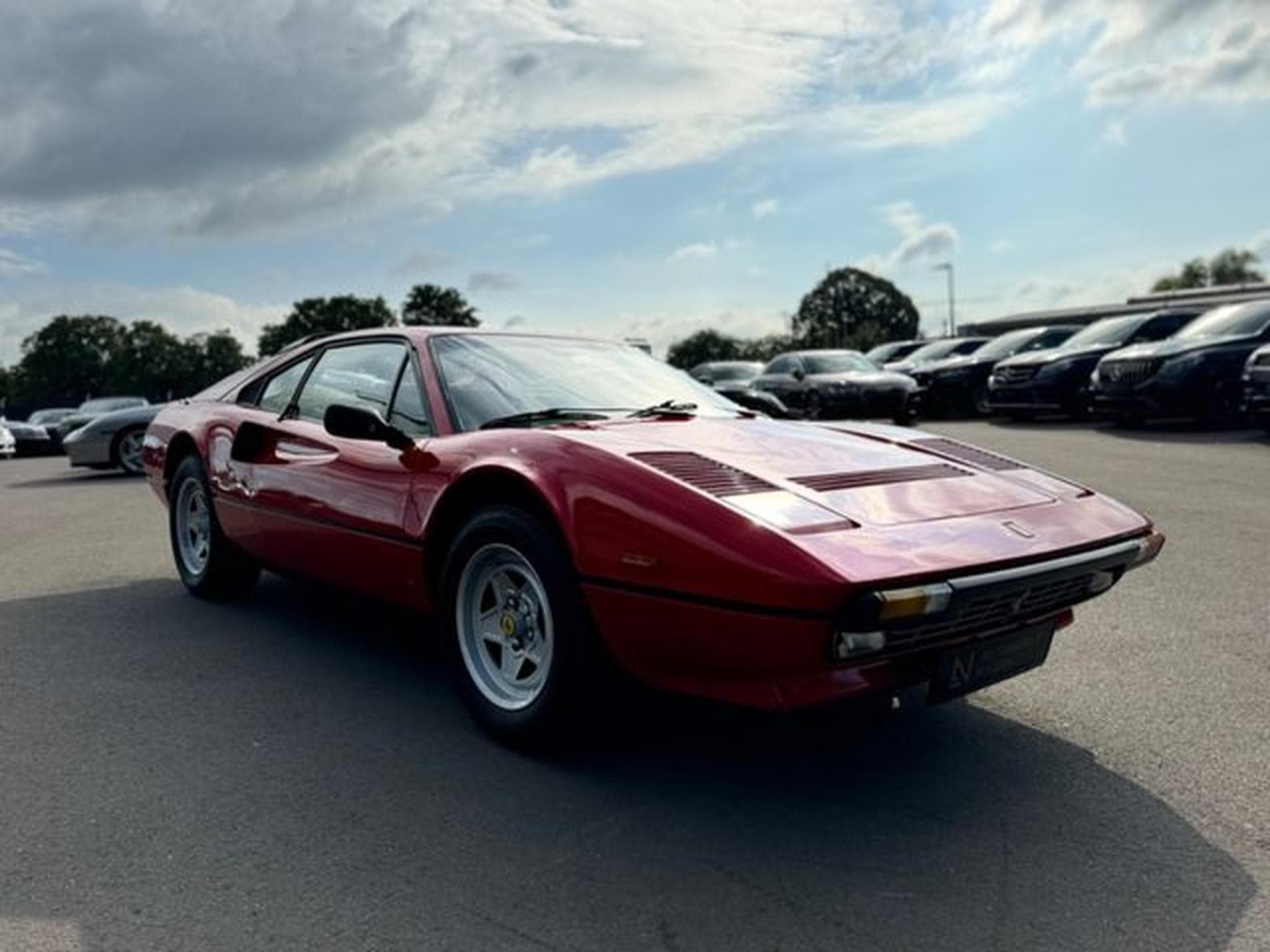 Ferrari 308 308 GTB QUATTROVALVOLE*1/ 748*PERFEKTE HISTORIE* (1984) - Foto 8