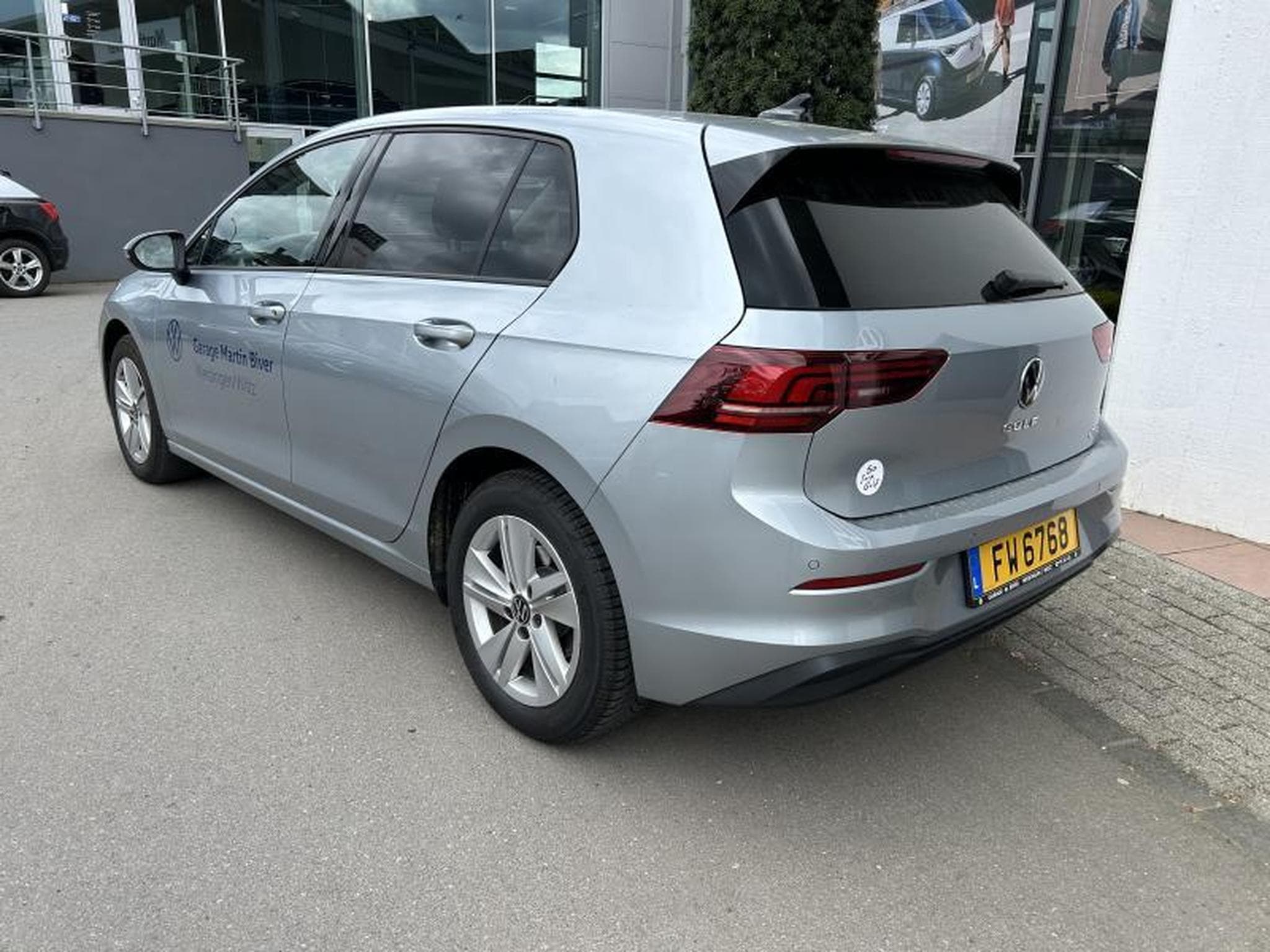 VW Golf Life (2025) - Photo 5