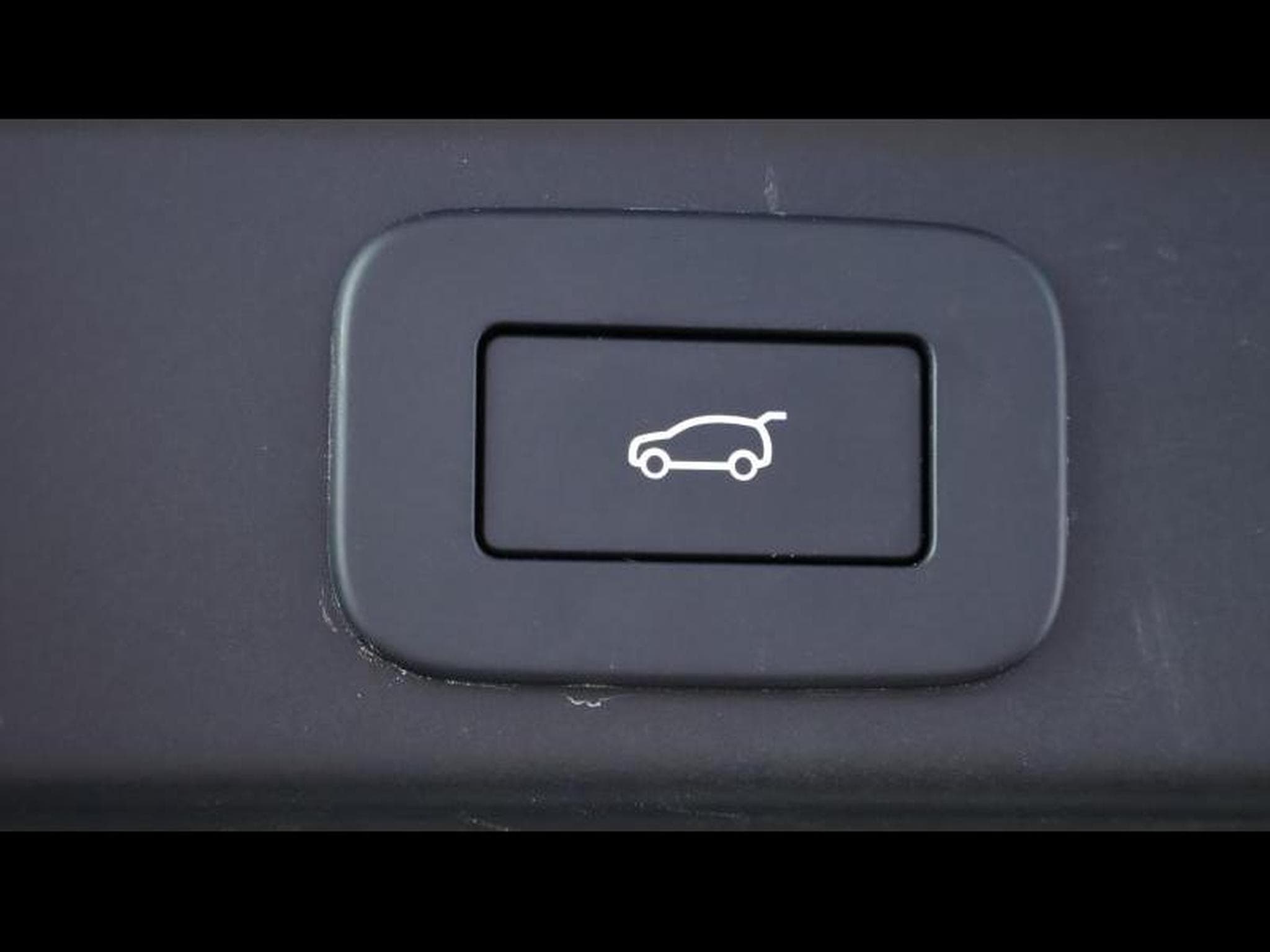 Jaguar F-Pace R-Dynamic S AWD Auto. 24MY (2025) - Photo 17